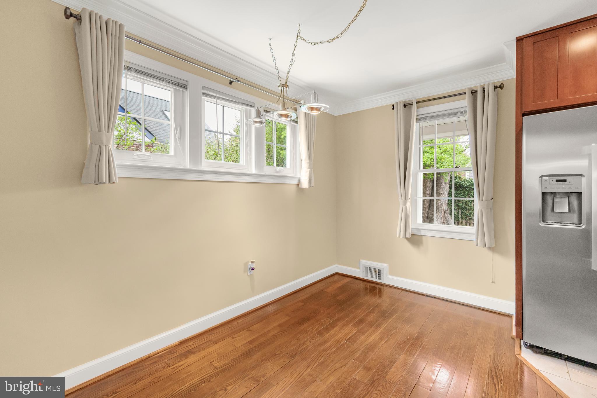 WOODSIDE HILLS - Residential