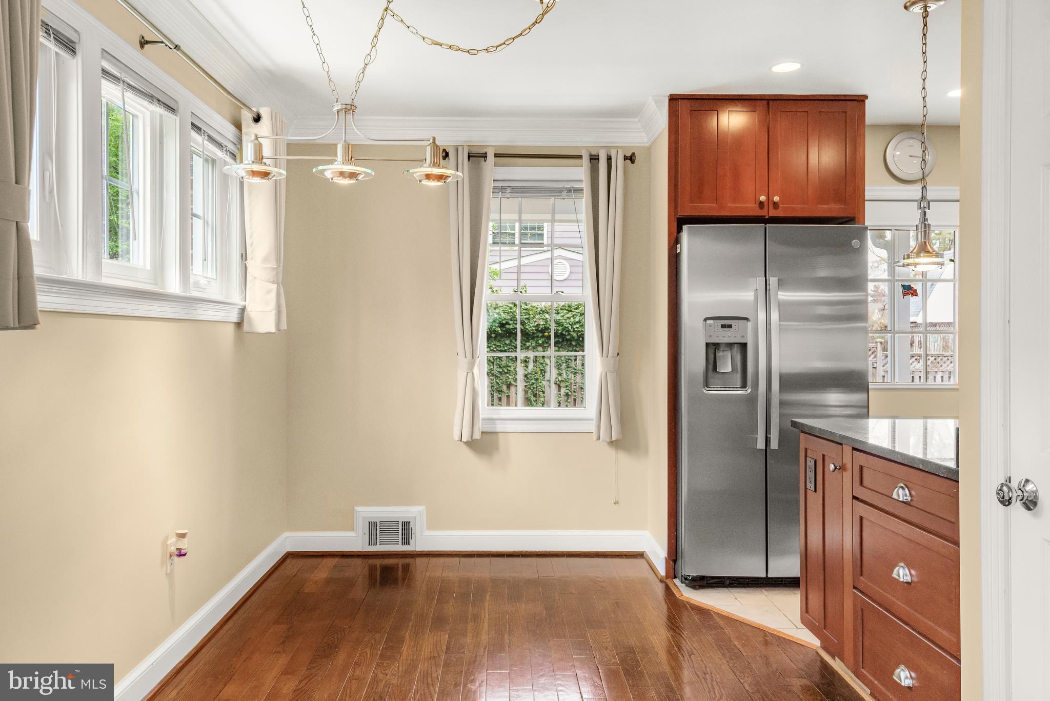 WOODSIDE HILLS - Residential