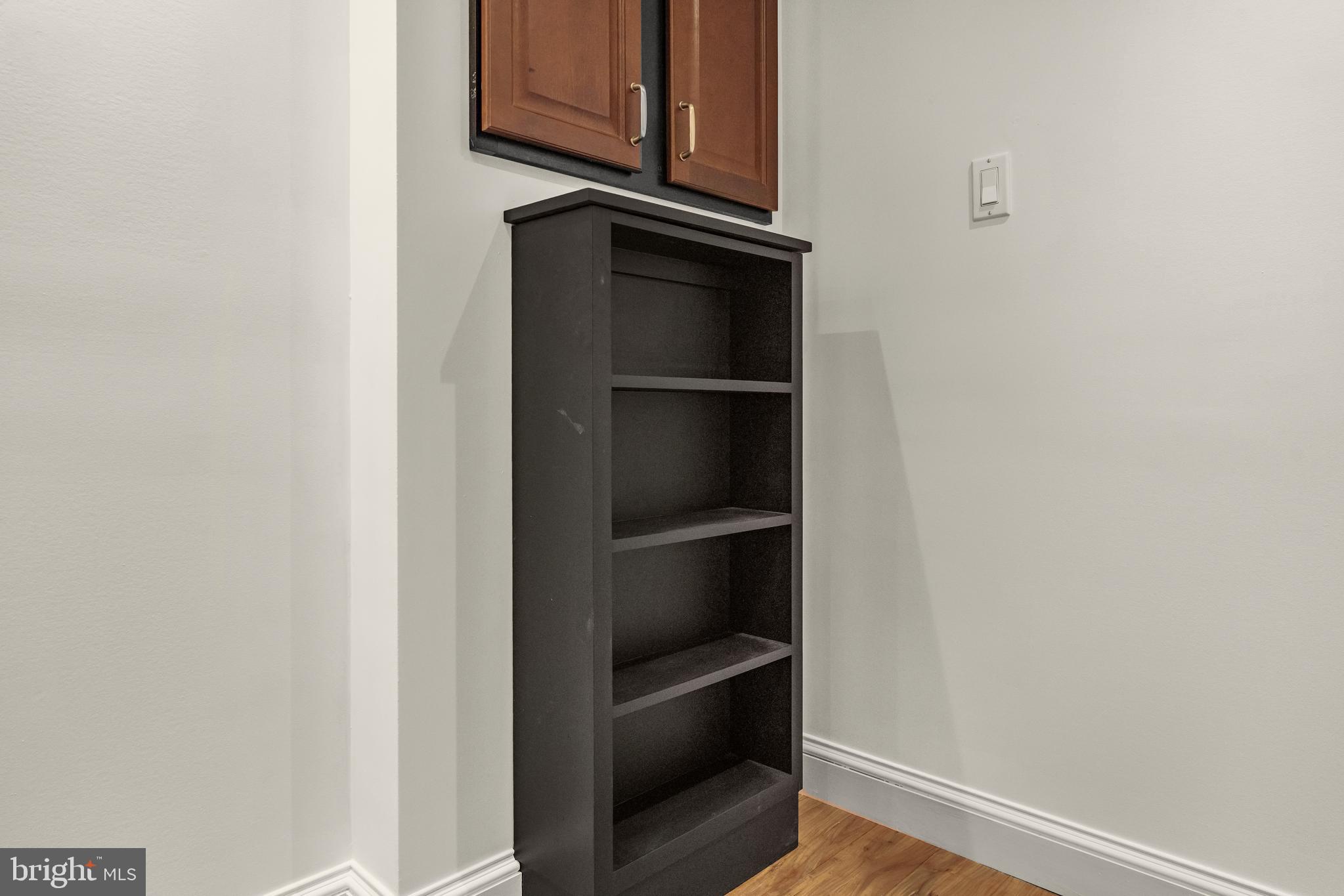 WOODSIDE HILLS - Residential