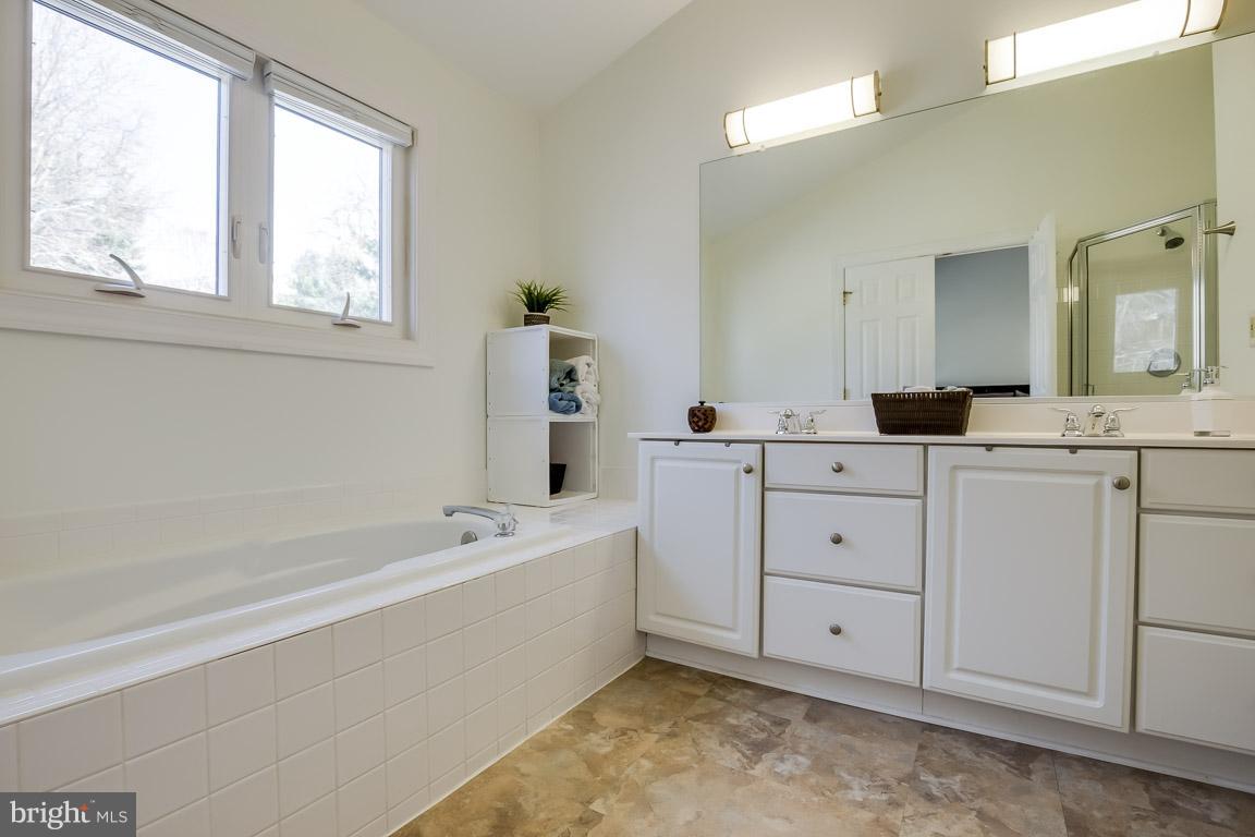 HUNTLEY MEADOWS - Residential