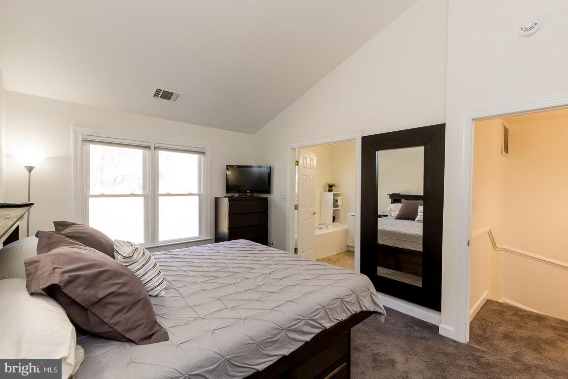 HUNTLEY MEADOWS - Residential