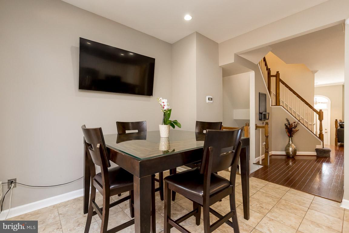 HUNTLEY MEADOWS - Residential