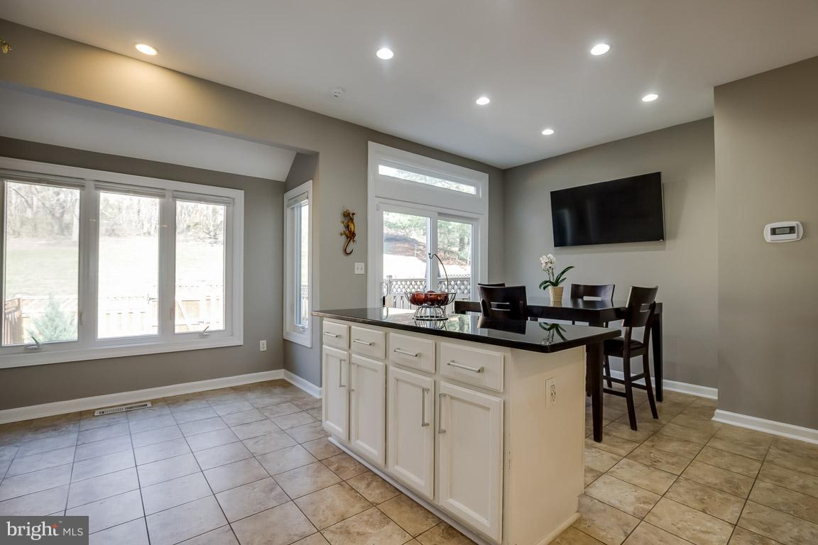 HUNTLEY MEADOWS - Residential