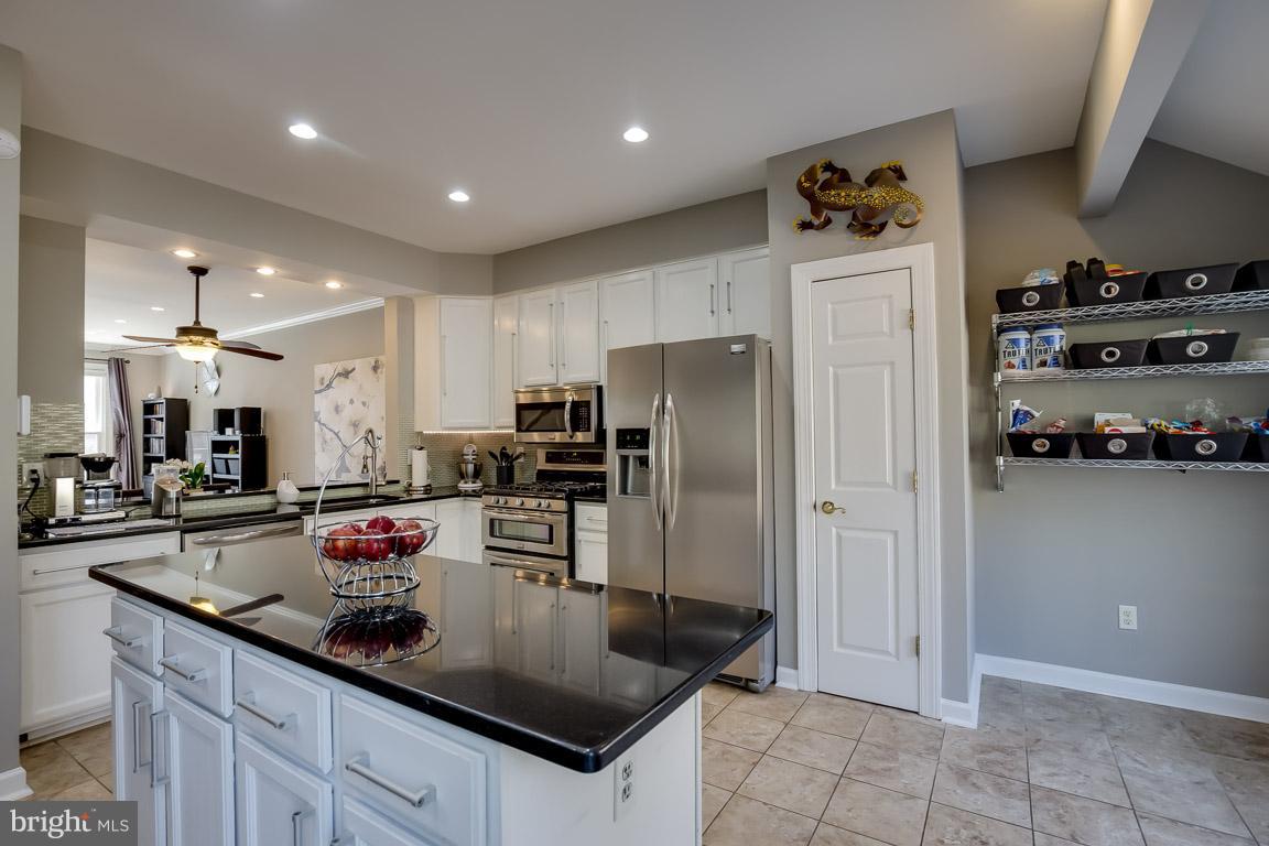 HUNTLEY MEADOWS - Residential