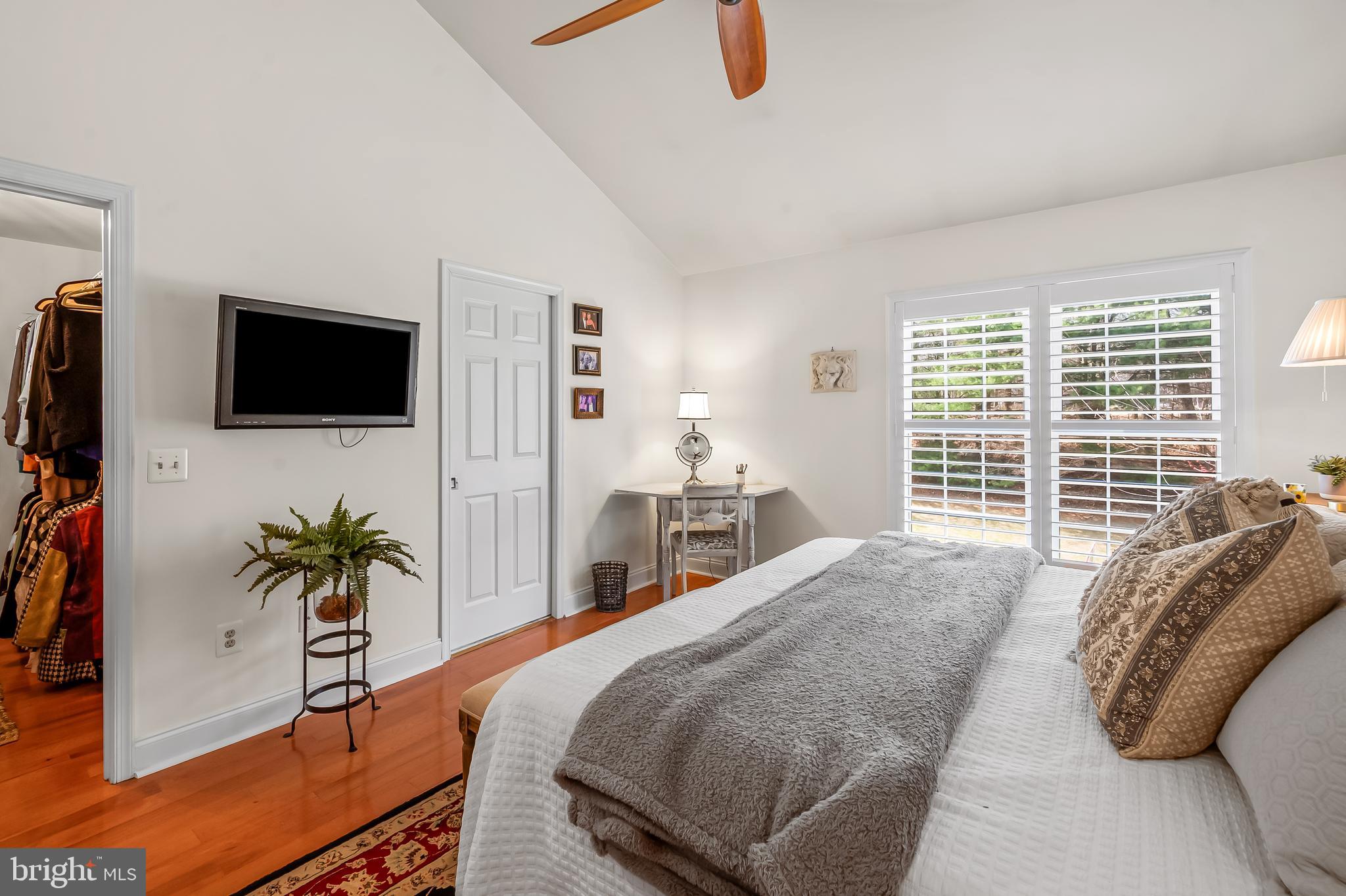 CHAPEL GATE - Residential