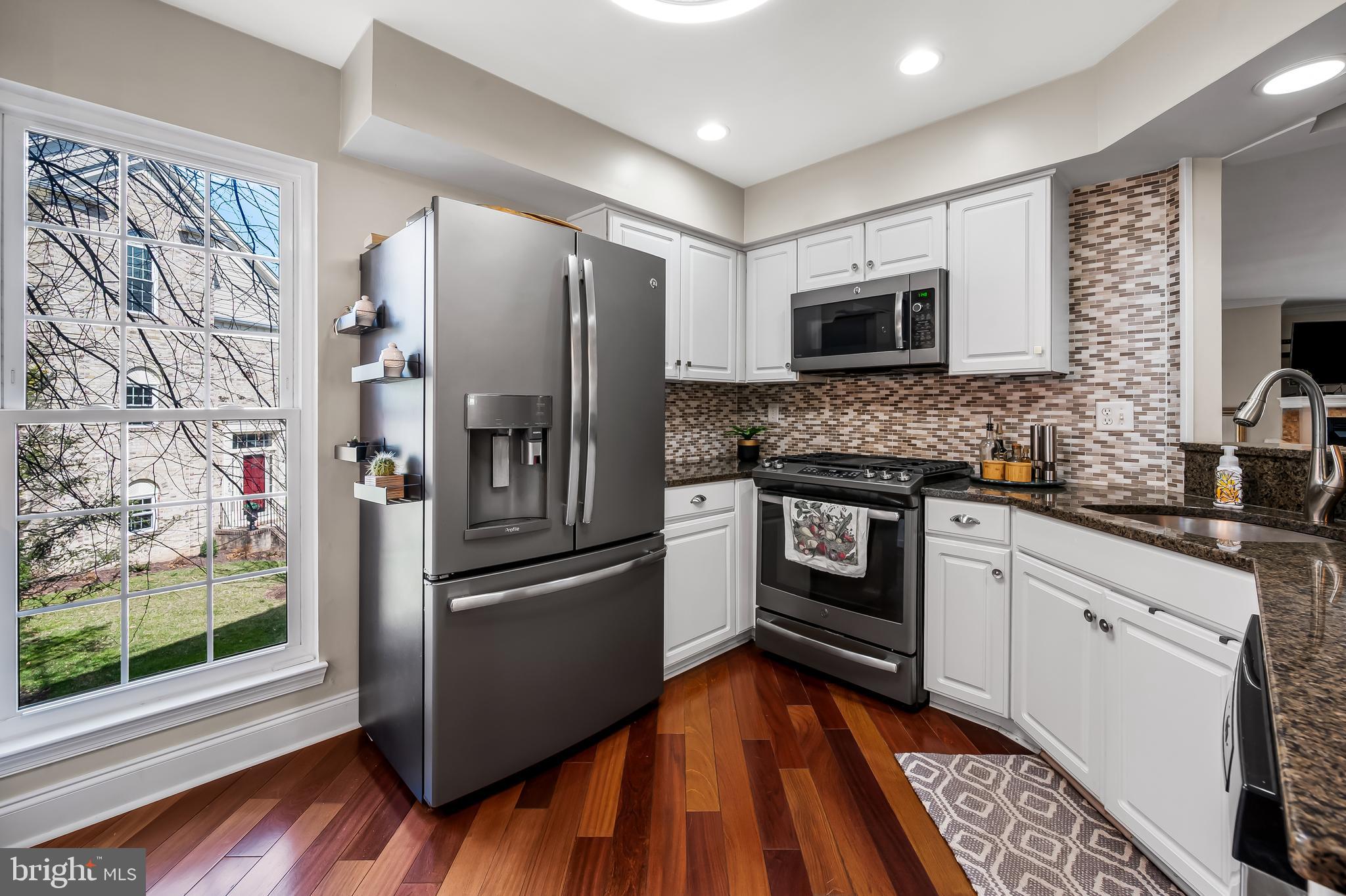 CHAPEL GATE - Residential