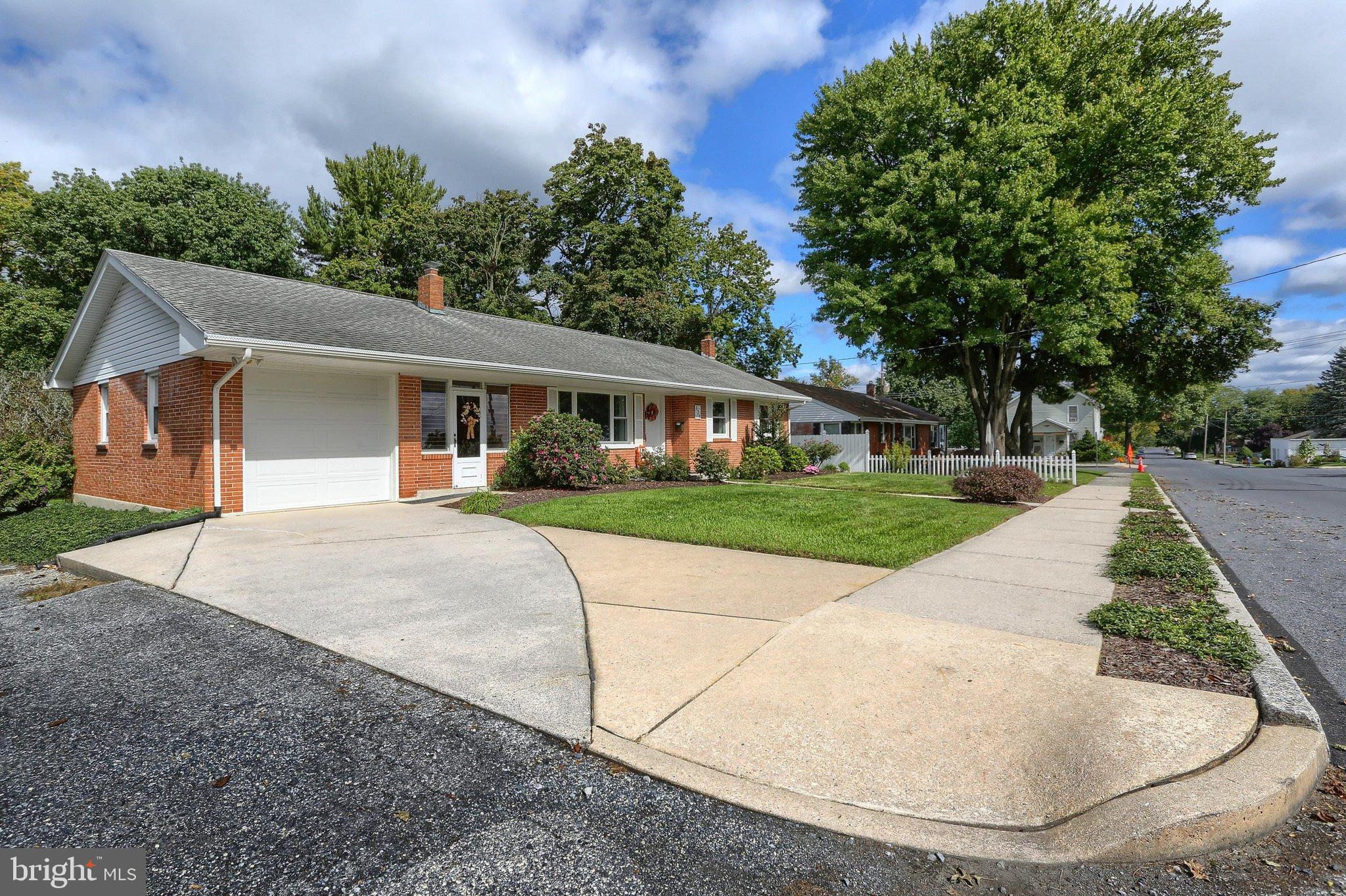 321 E WALNUT STREET