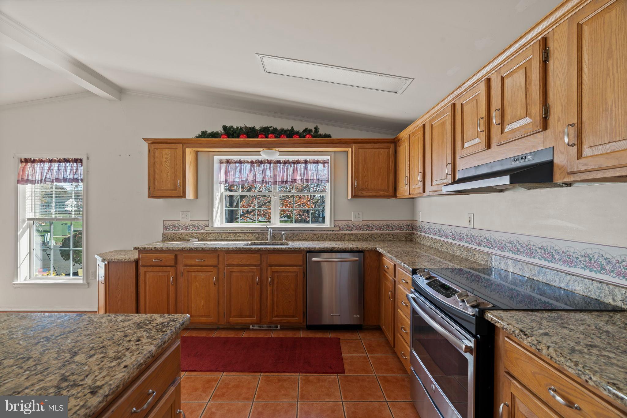 BUCKINGHAM SPRINGS - Residential