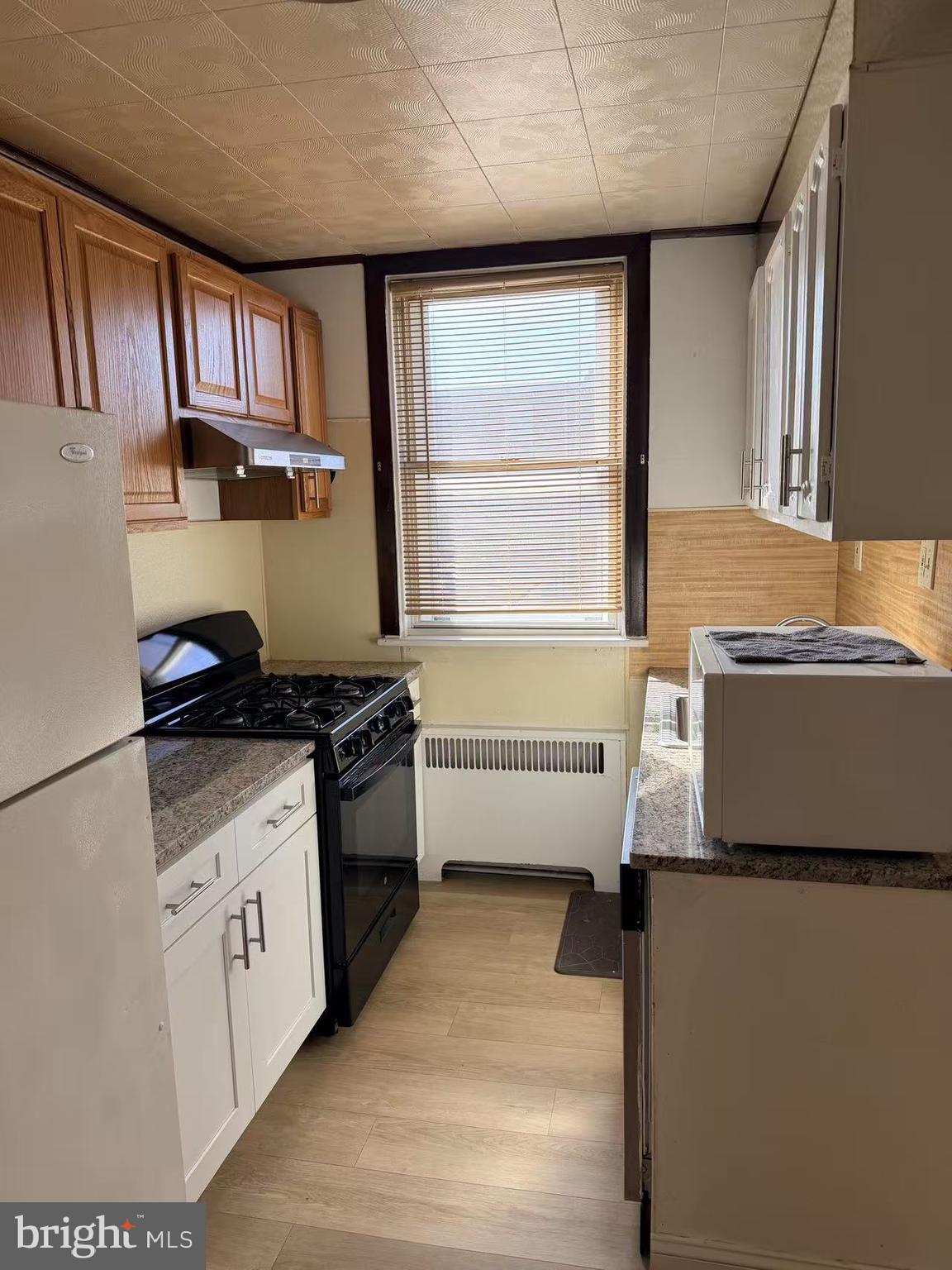 PHILADELPHIA (NORTHEAST) - Residential