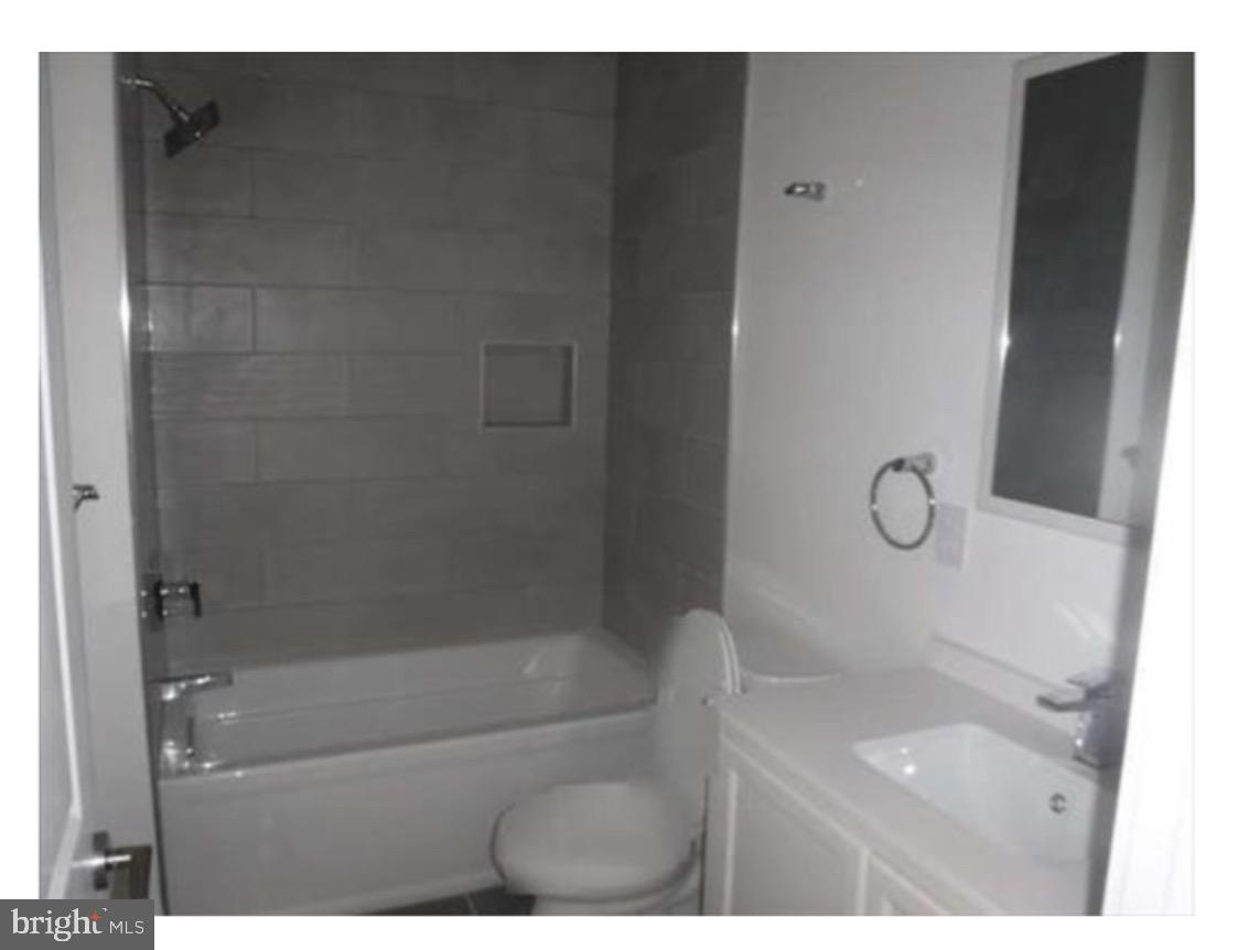 POINT BREEZE - Residential Lease