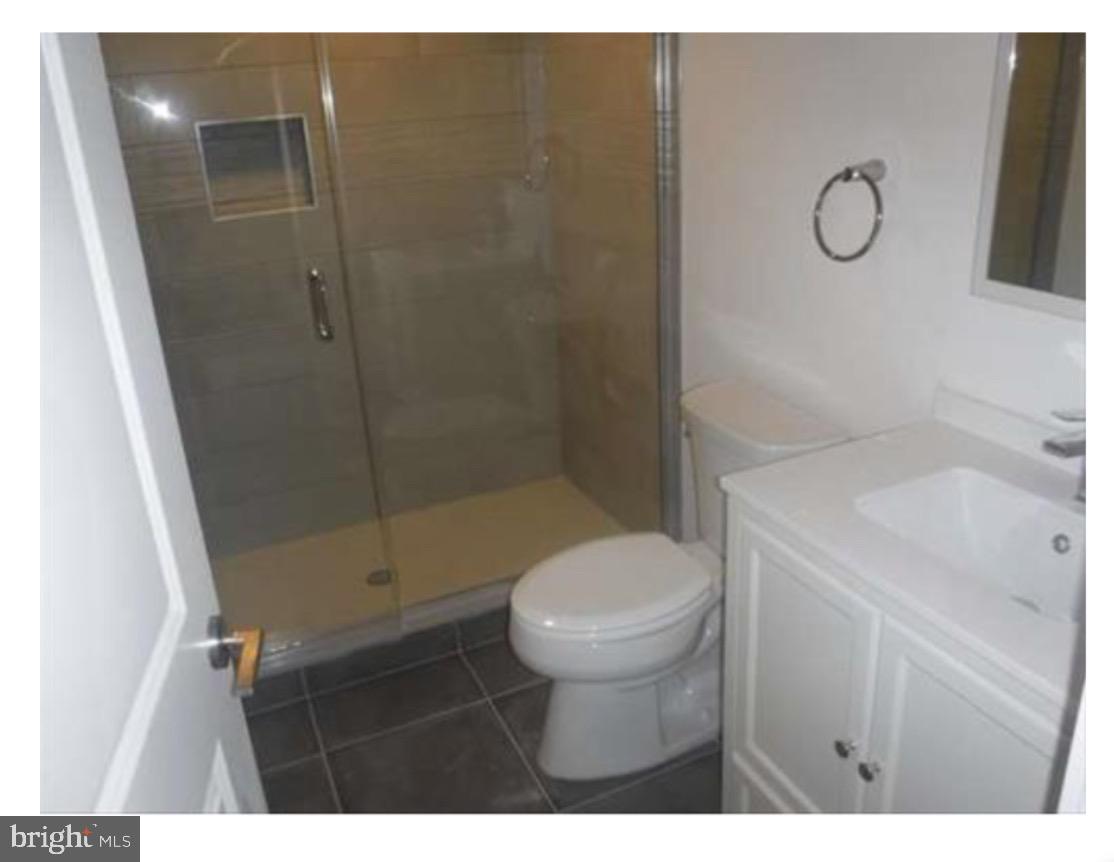 POINT BREEZE - Residential Lease