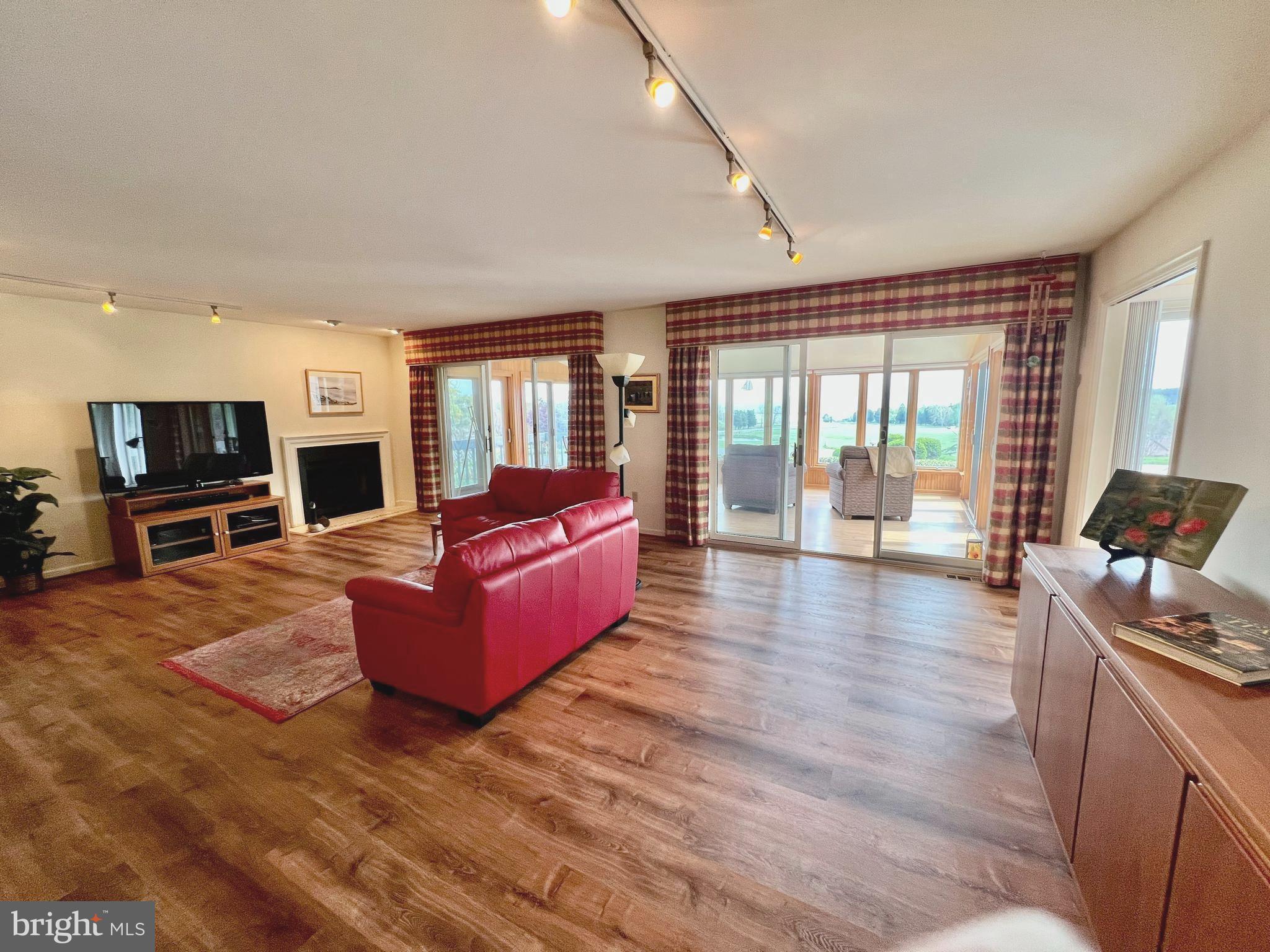 CHESAPEAKE OVERLOOK - Residential