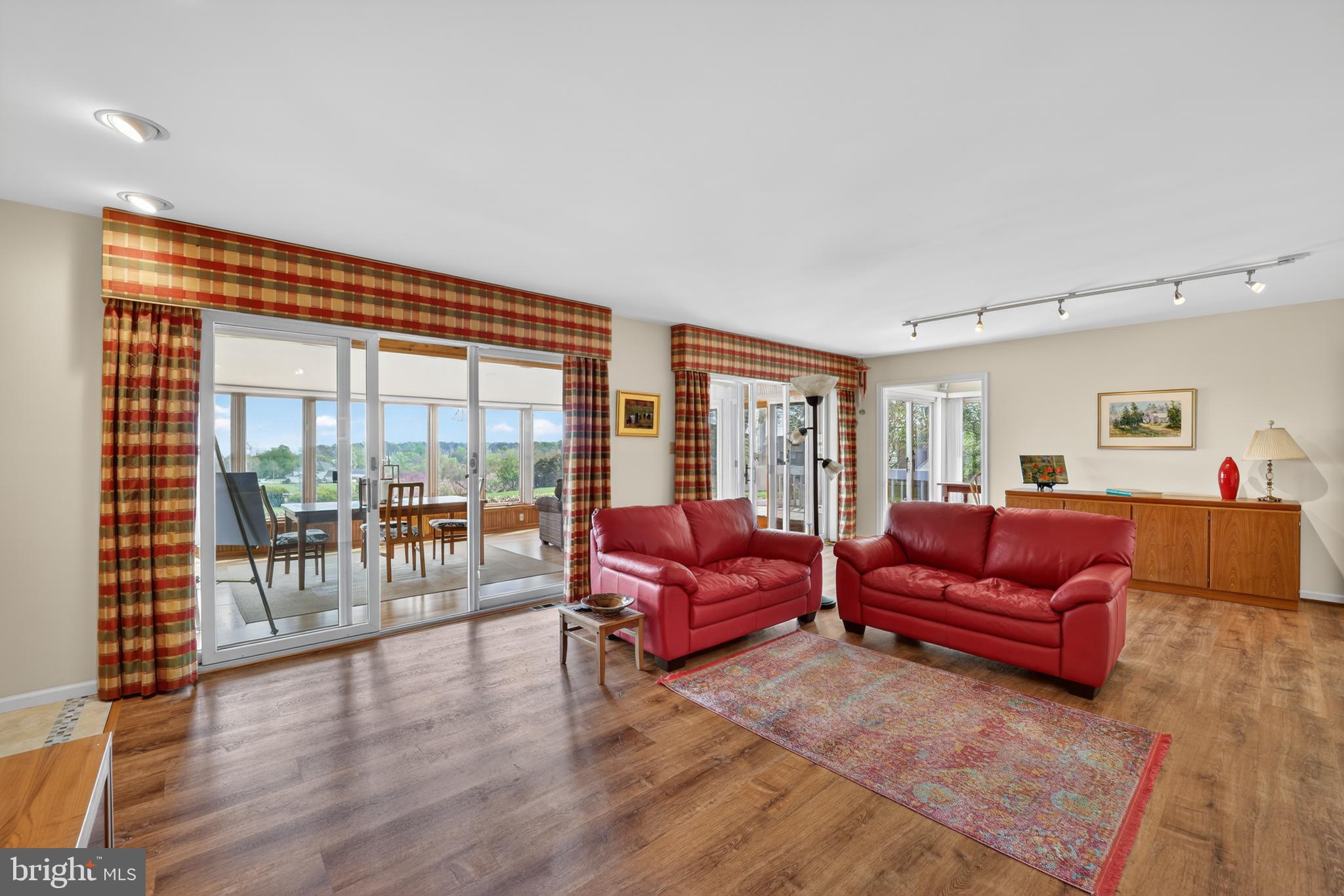 CHESAPEAKE OVERLOOK - Residential