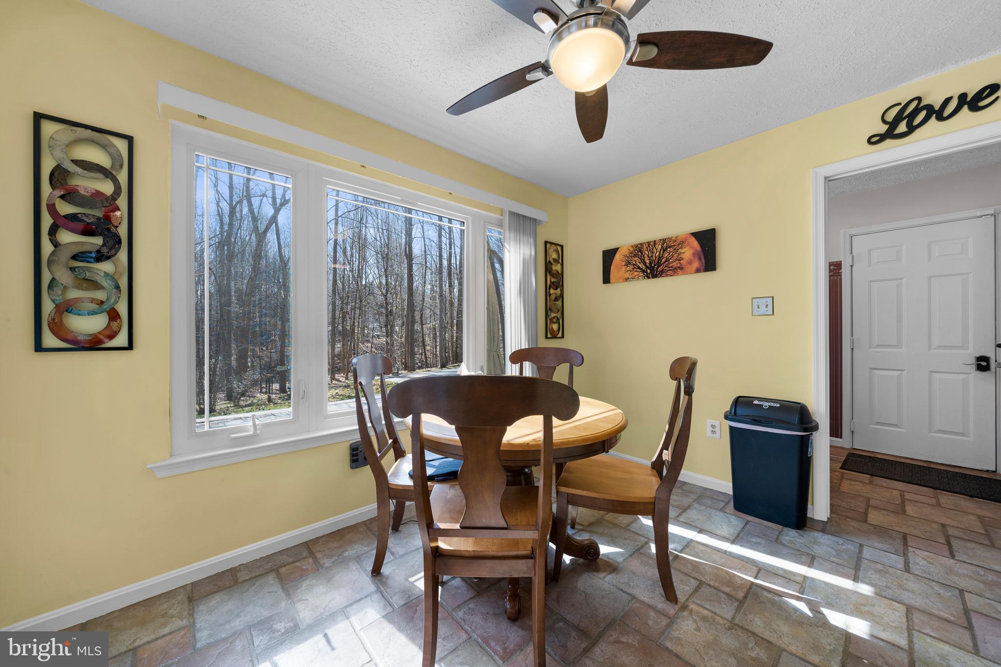 MEADOW OAKS - Residential