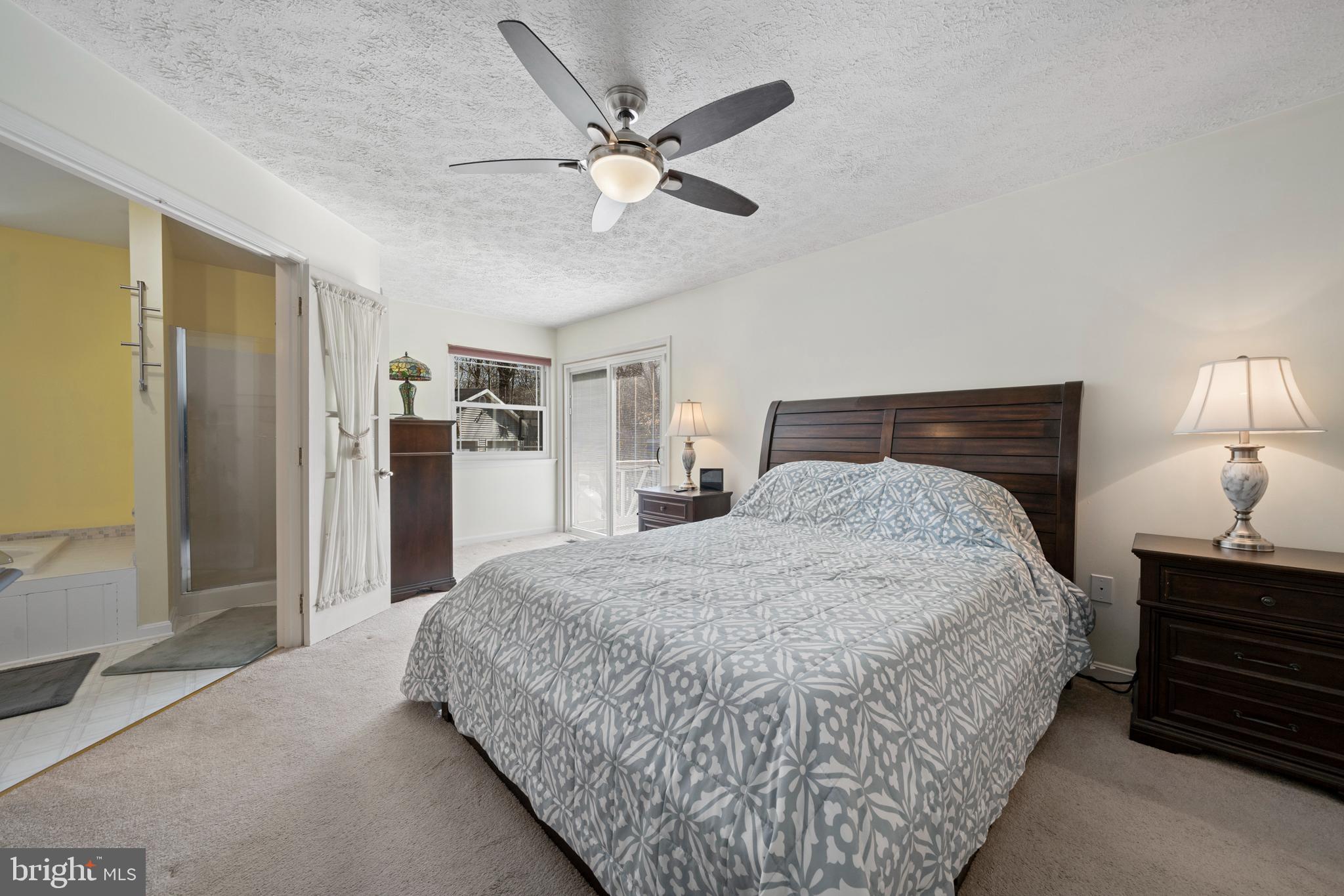 MEADOW OAKS - Residential