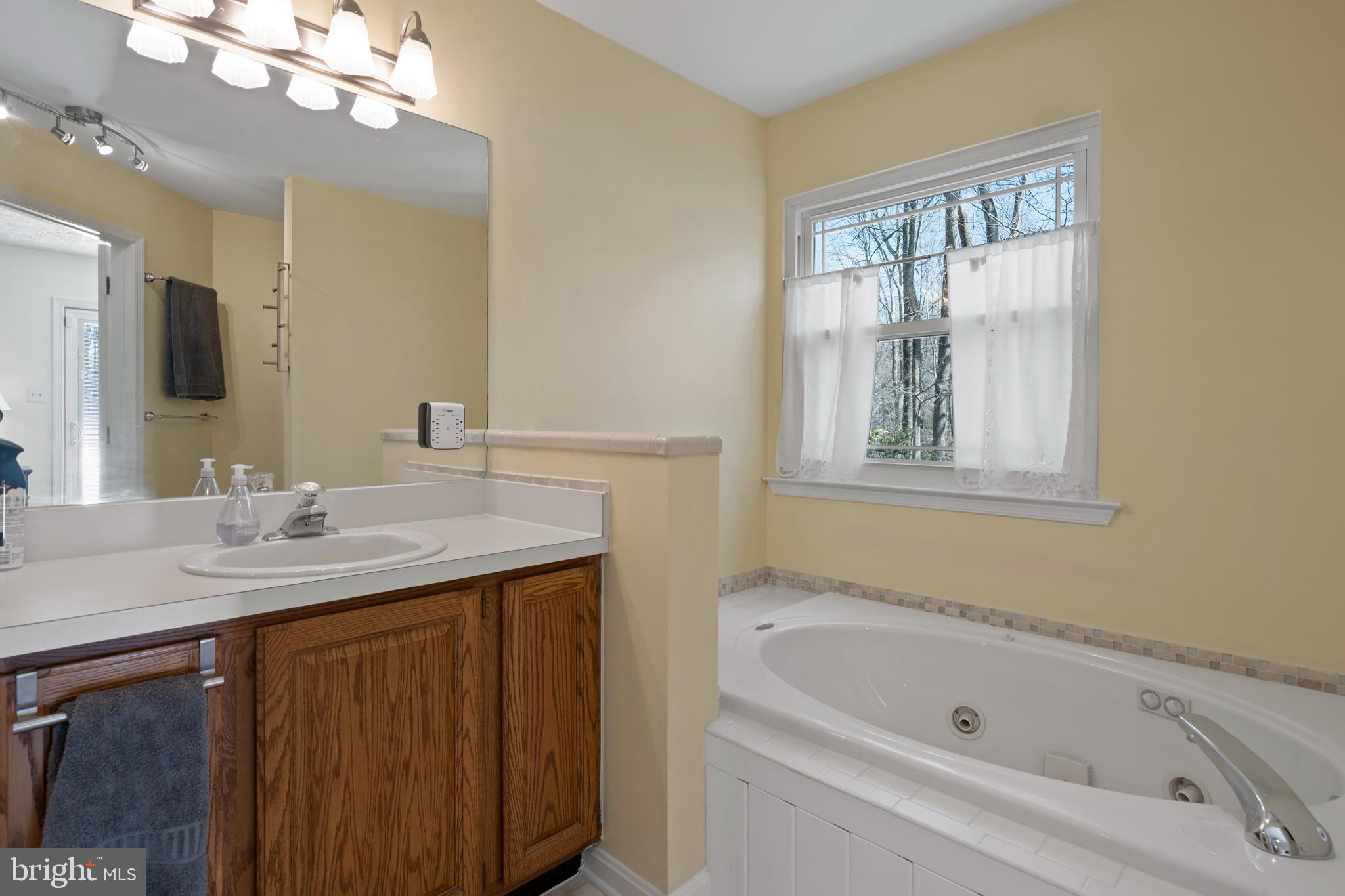 MEADOW OAKS - Residential