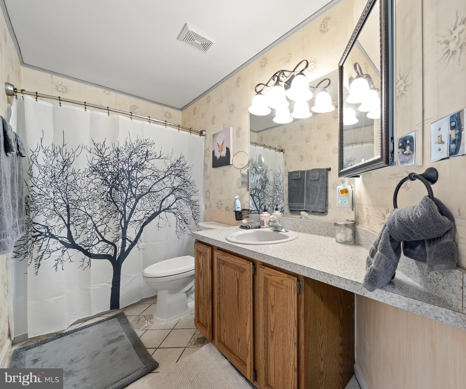 MEADOW OAKS - Residential