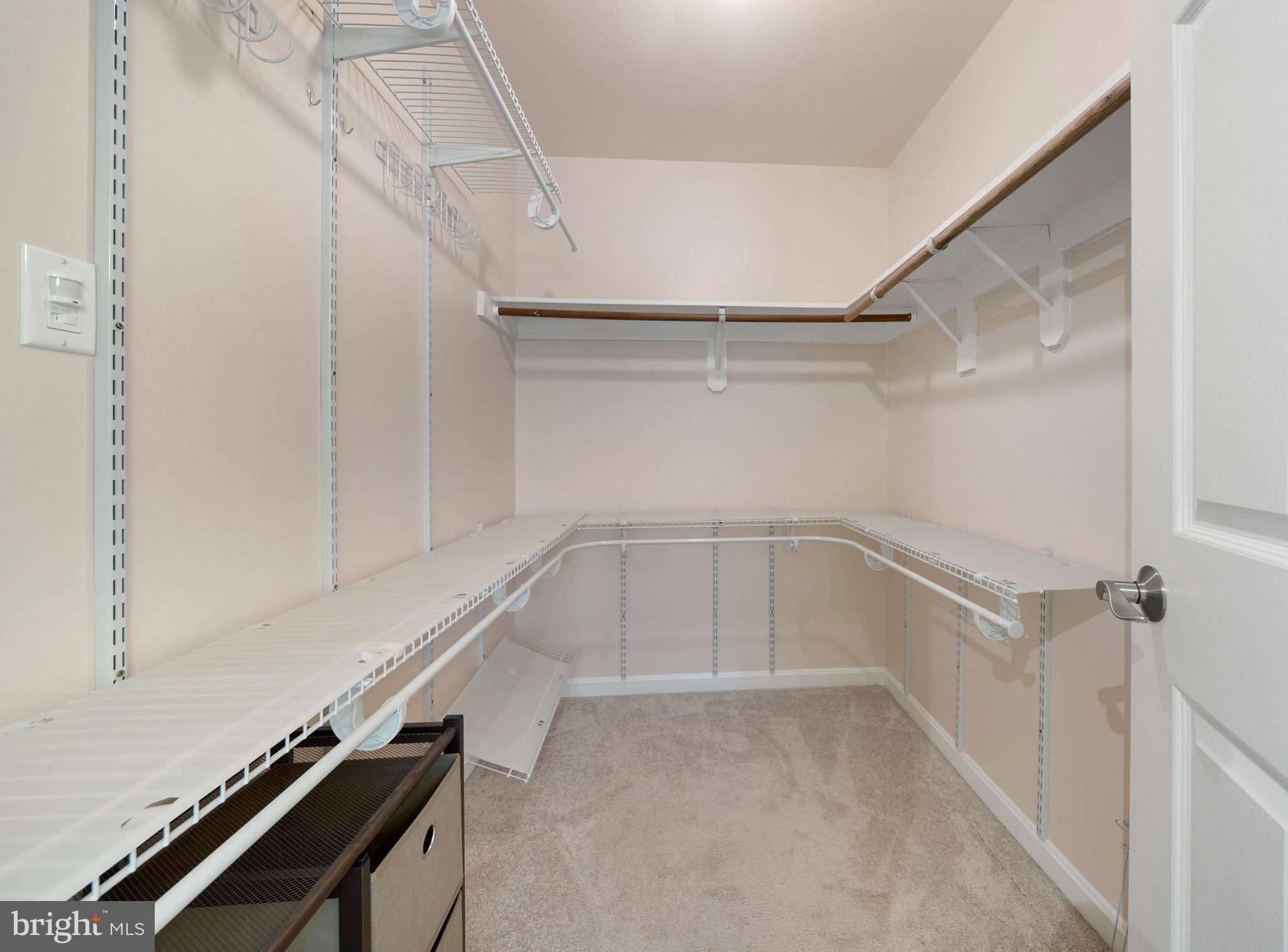 MEADOW OAKS - Residential