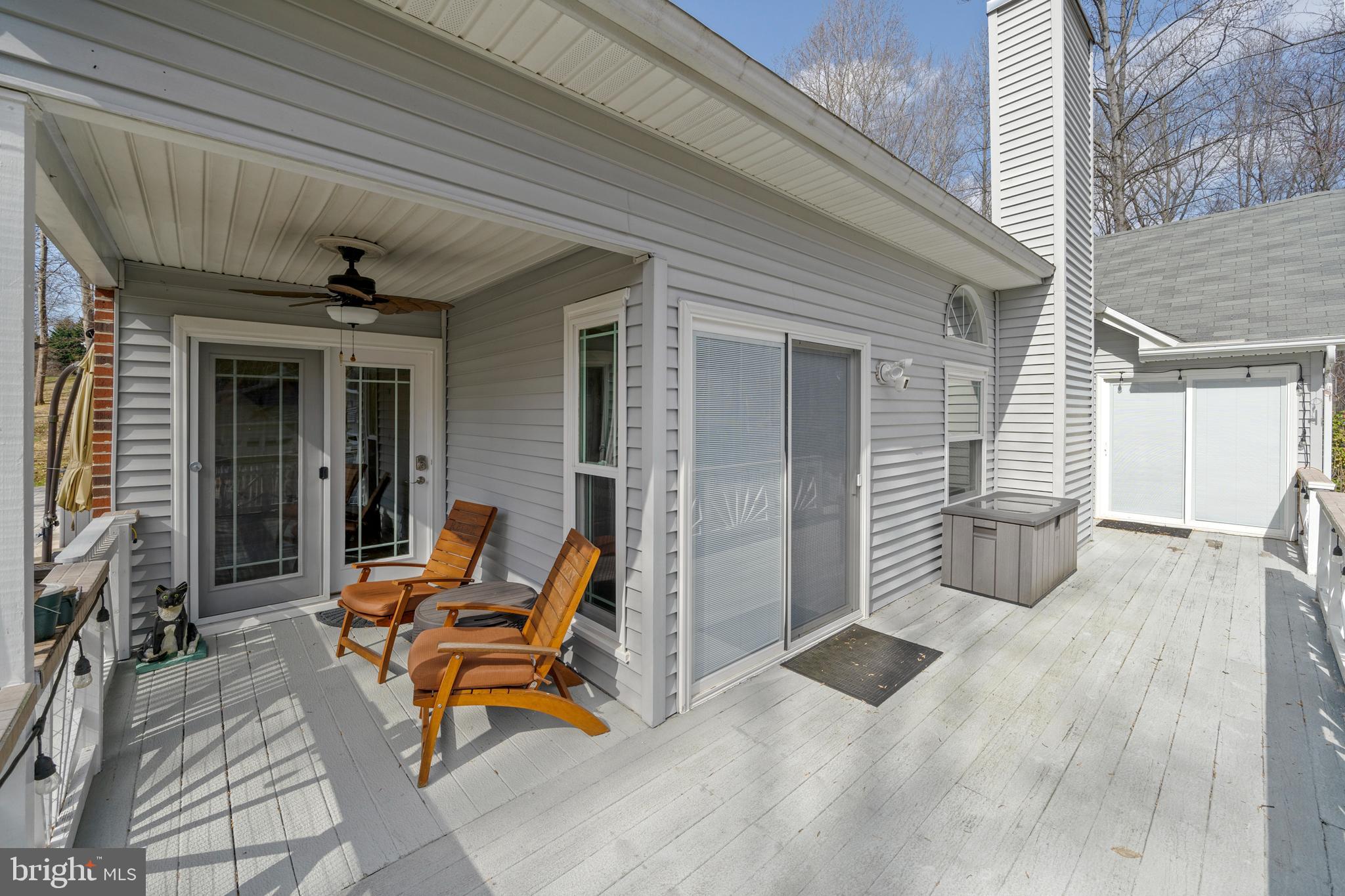 MEADOW OAKS - Residential