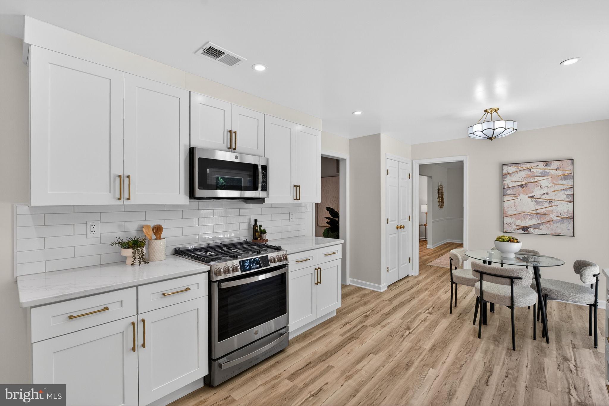 CANTERBURY WOODS - Residential