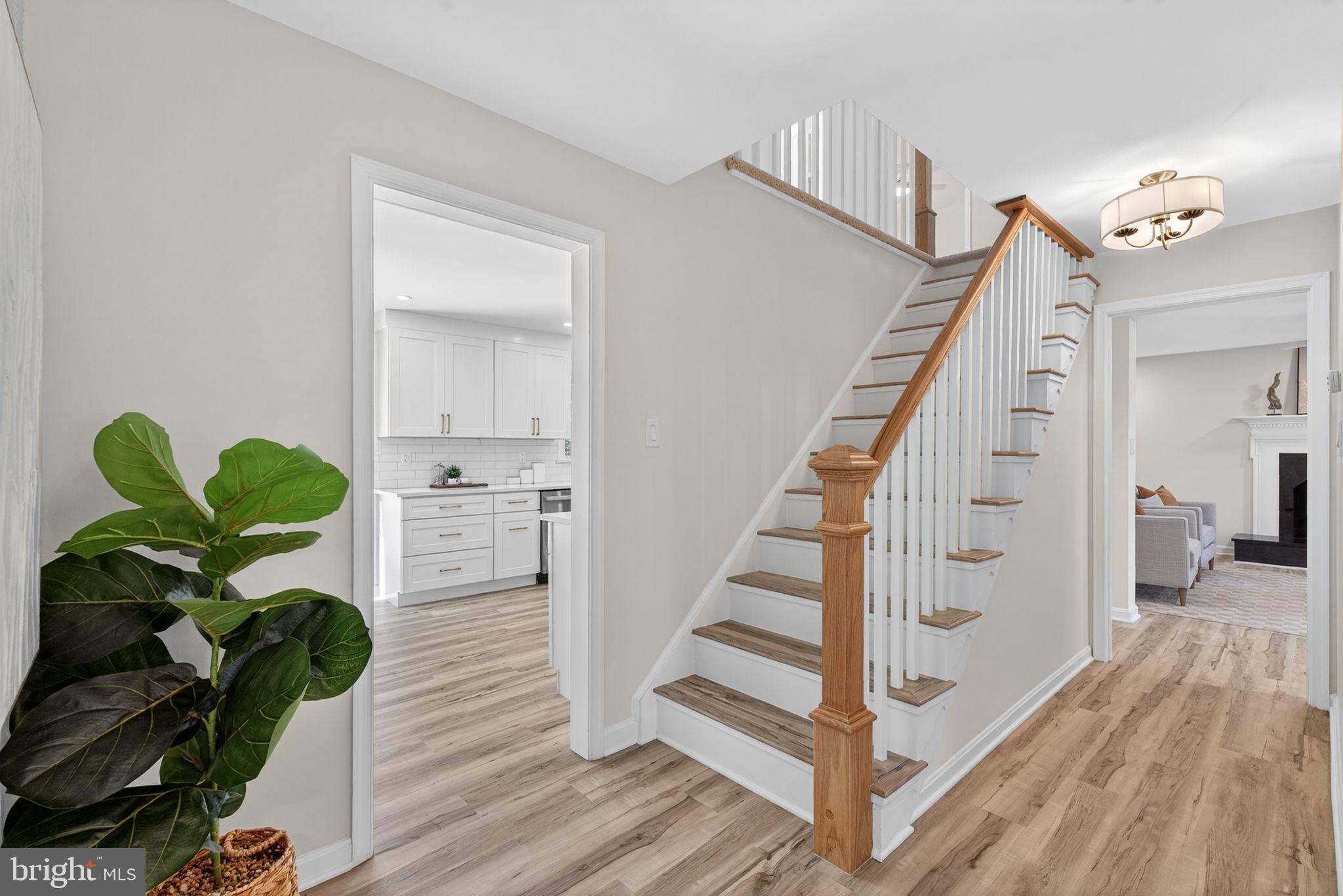 CANTERBURY WOODS - Residential