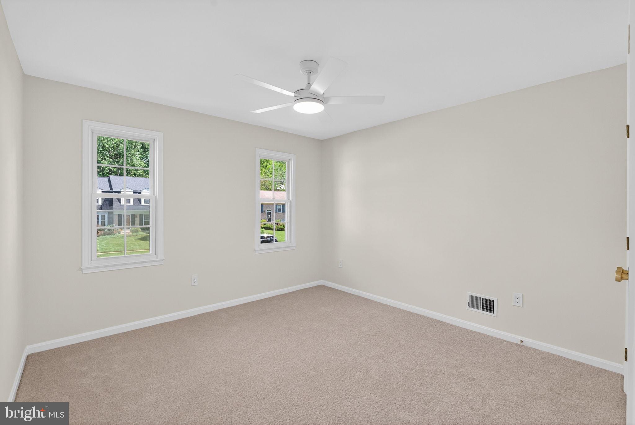 CANTERBURY WOODS - Residential