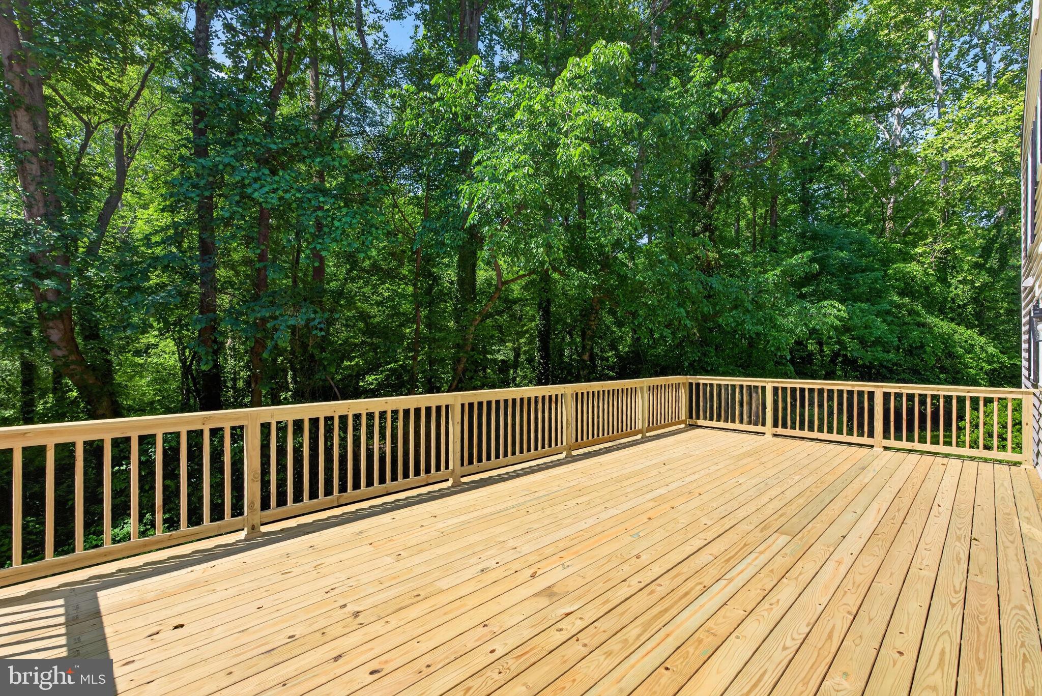 CANTERBURY WOODS - Residential
