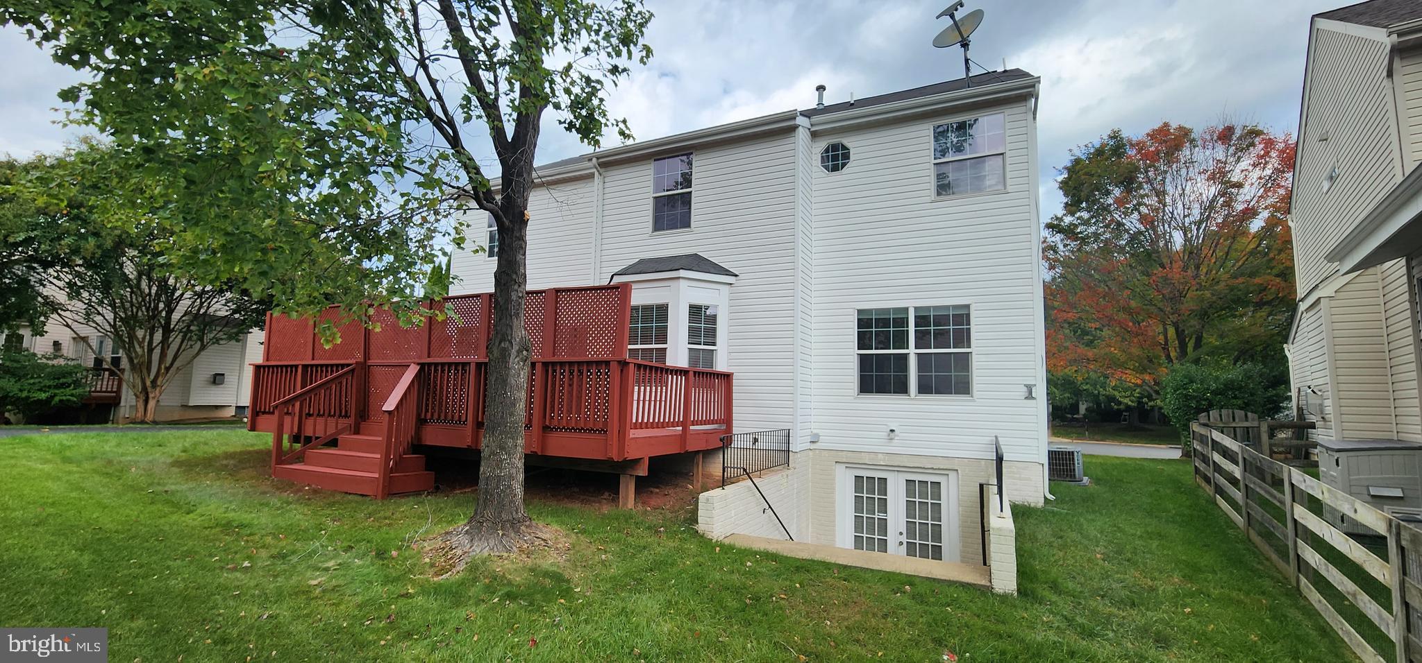 LOWES ISLAND - Residential Lease