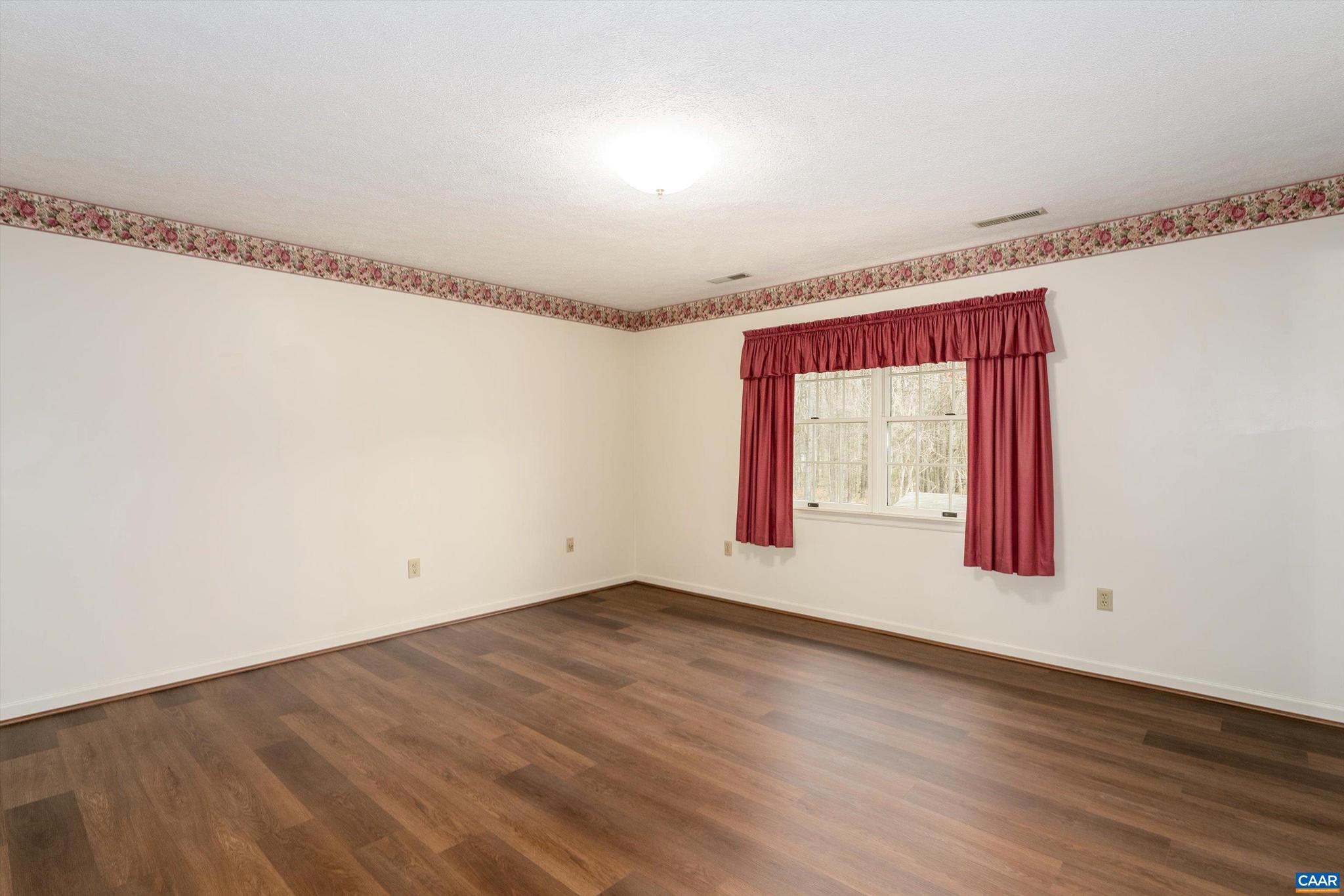 RIDGEVIEW ACRES - Residential