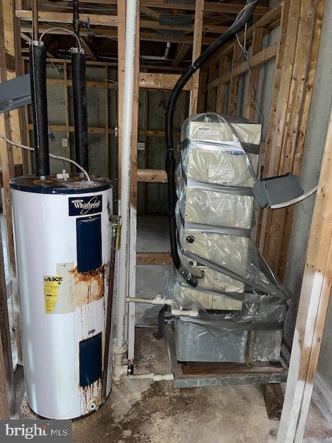 HUNTSMAN CONDO - Residential