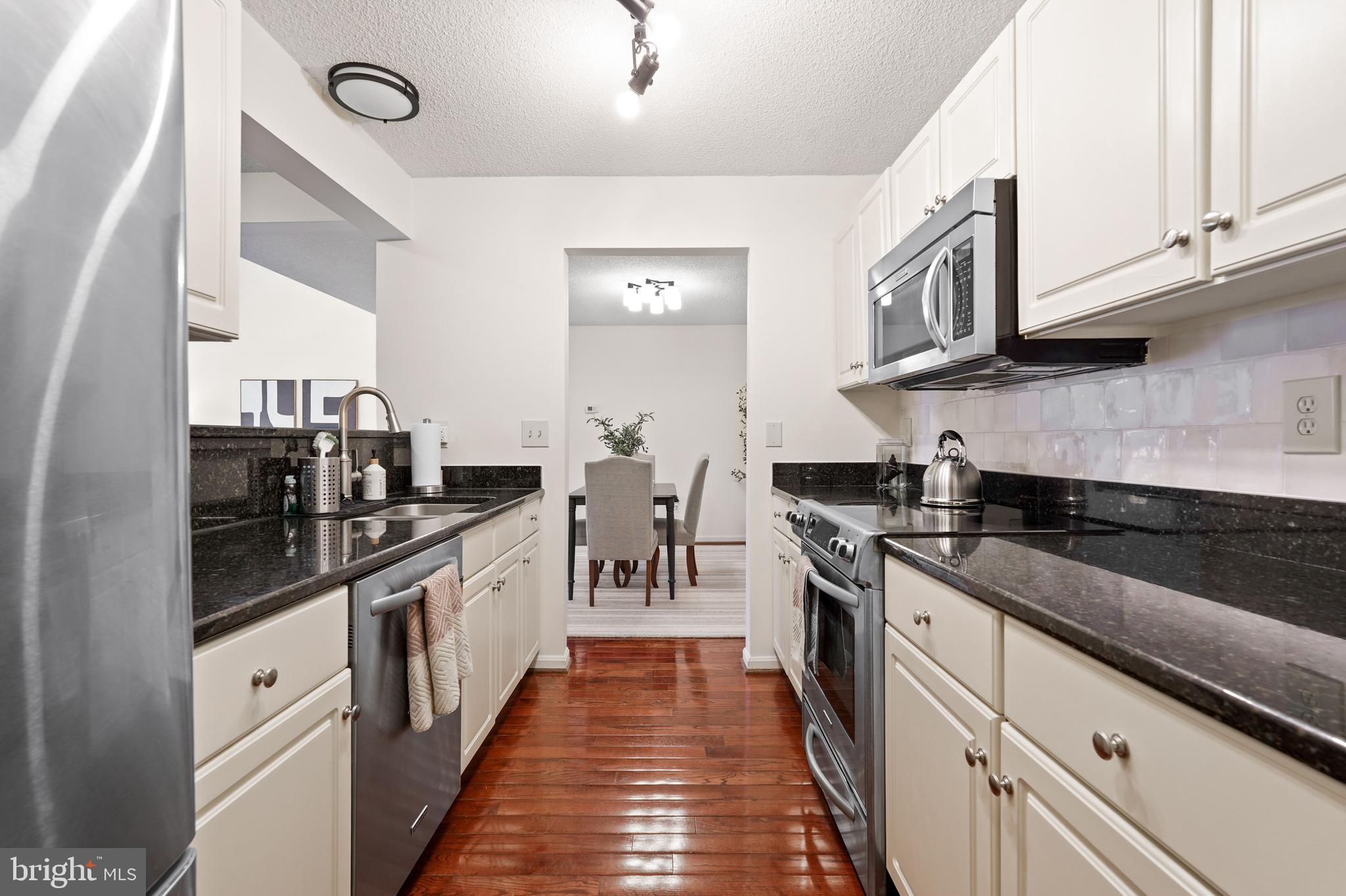 CHURCHILL VIEW - Residential