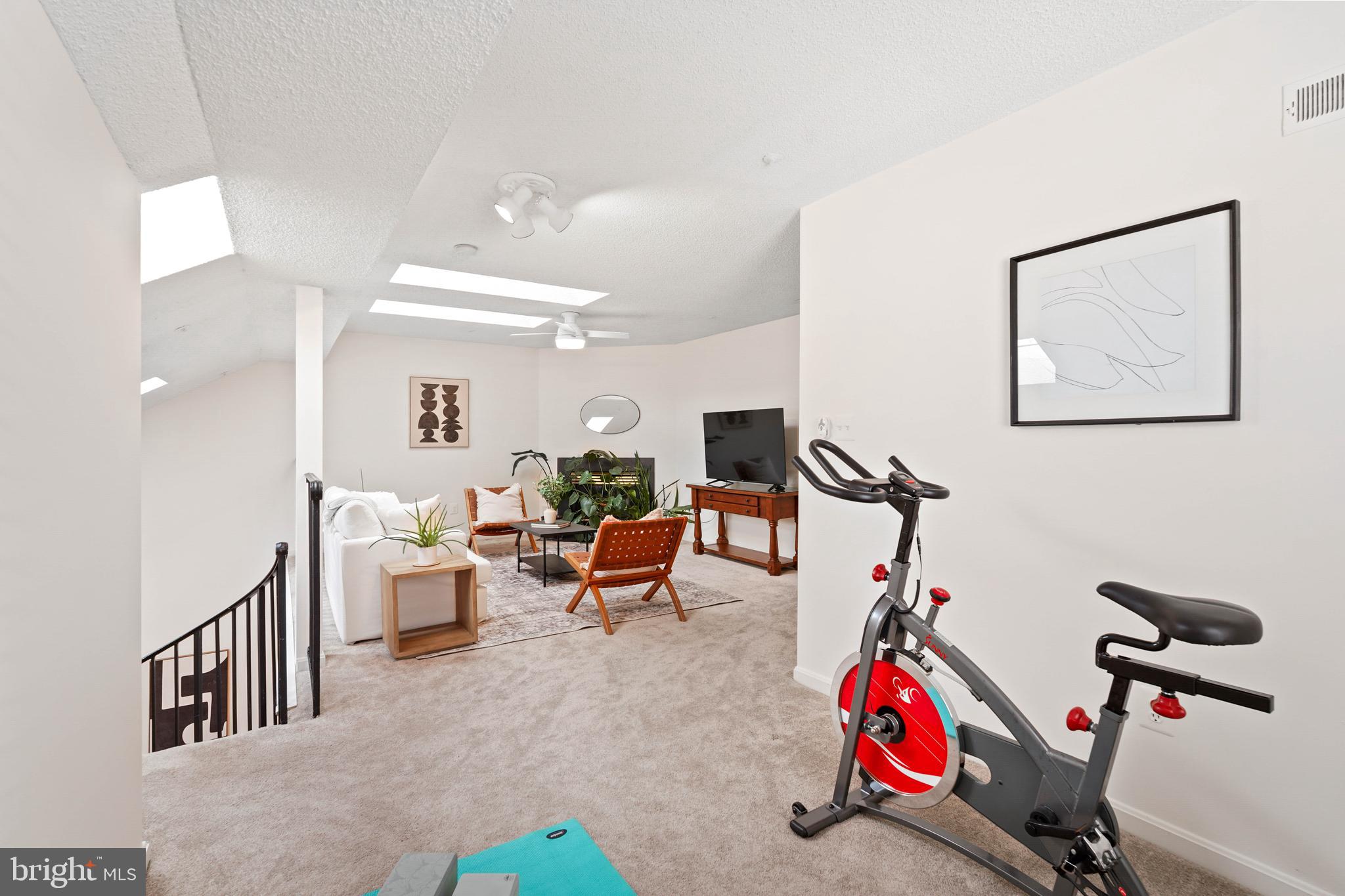 CHURCHILL VIEW - Residential