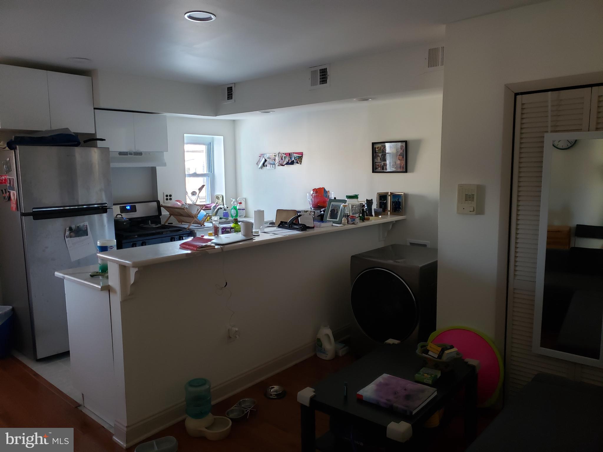 GRADUATE HOSPITAL - Residential Lease