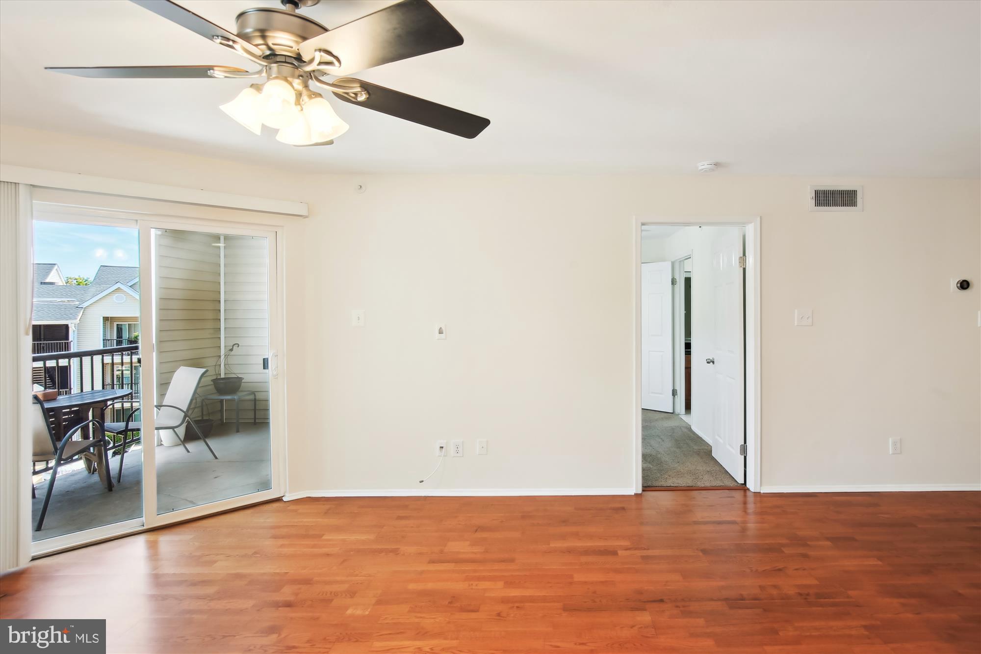 POINTE AT PARK CENTER - Residential Lease