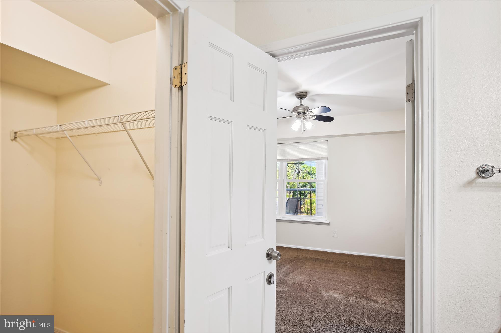 POINTE AT PARK CENTER - Residential Lease