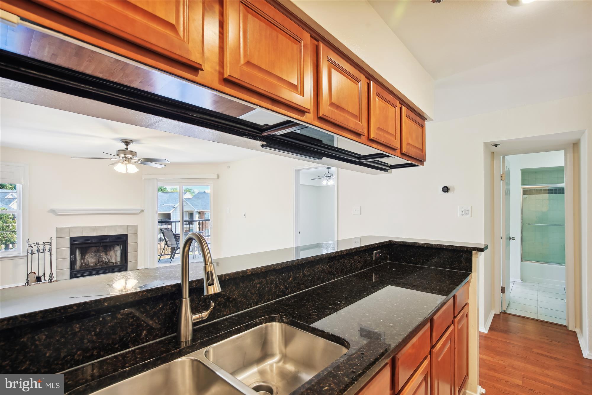 POINTE AT PARK CENTER - Residential Lease