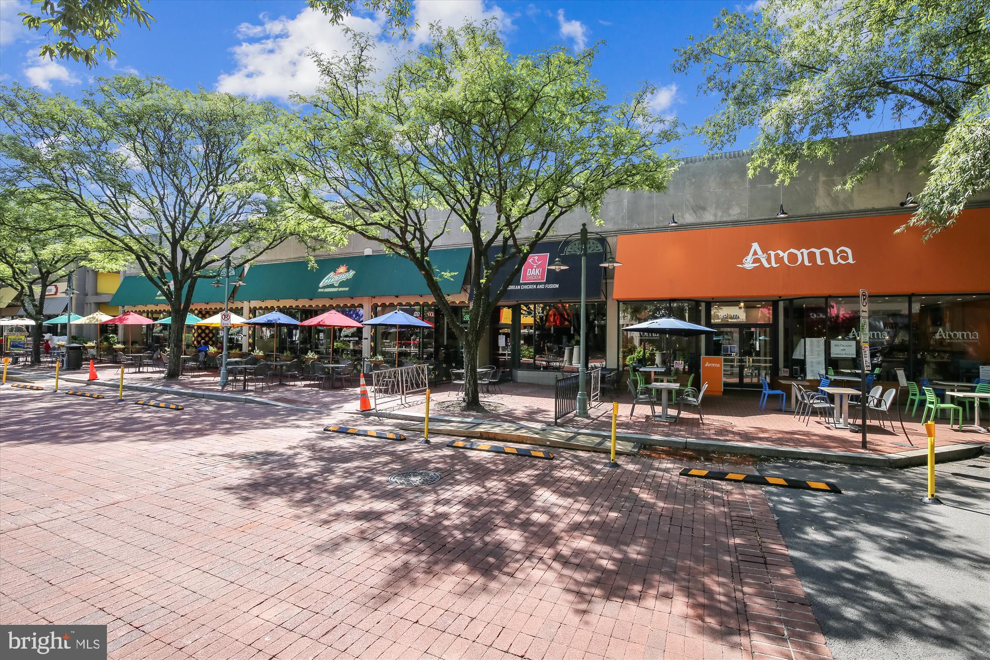 POINTE AT PARK CENTER - Residential Lease