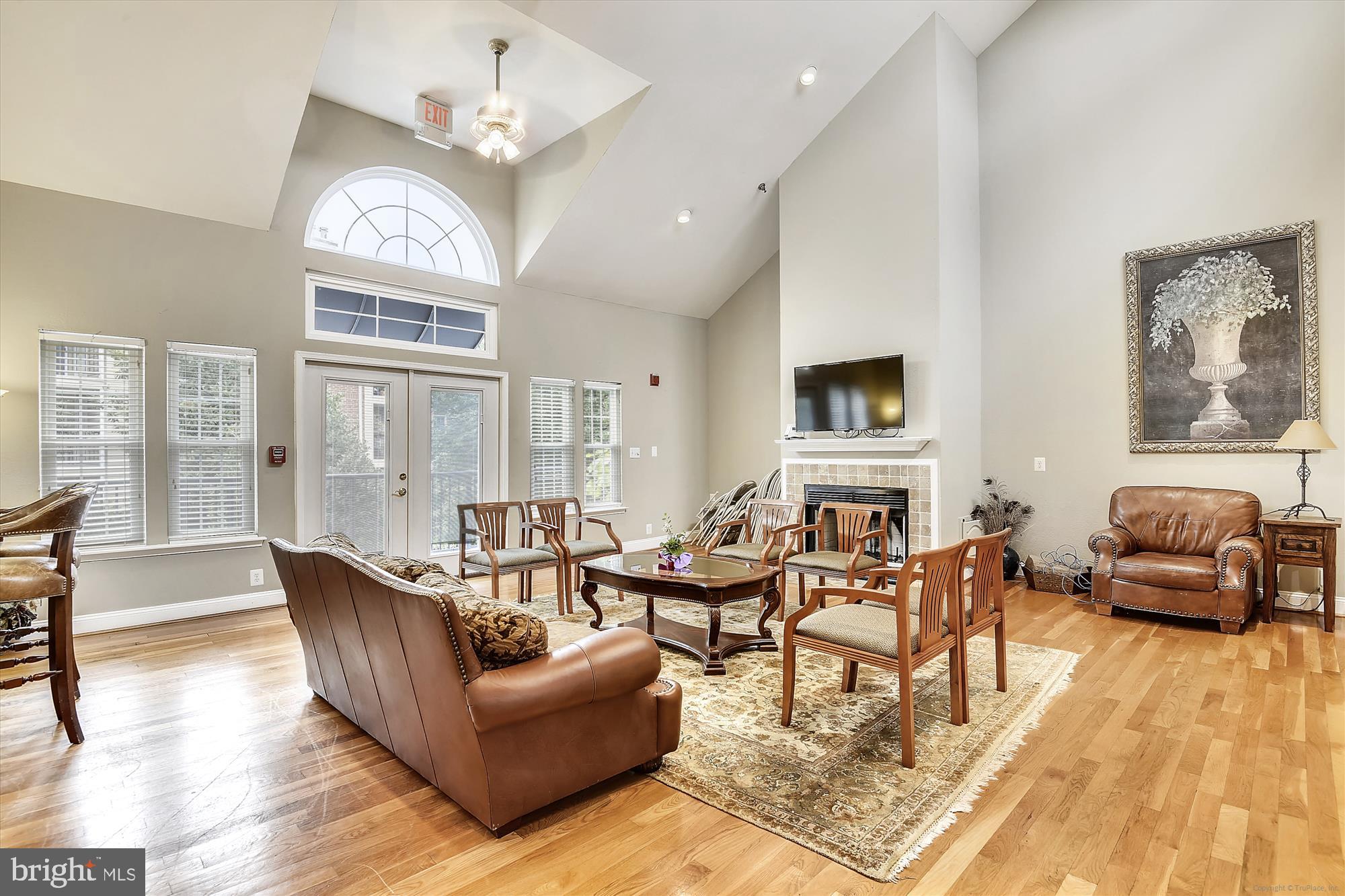 POINTE AT PARK CENTER - Residential Lease