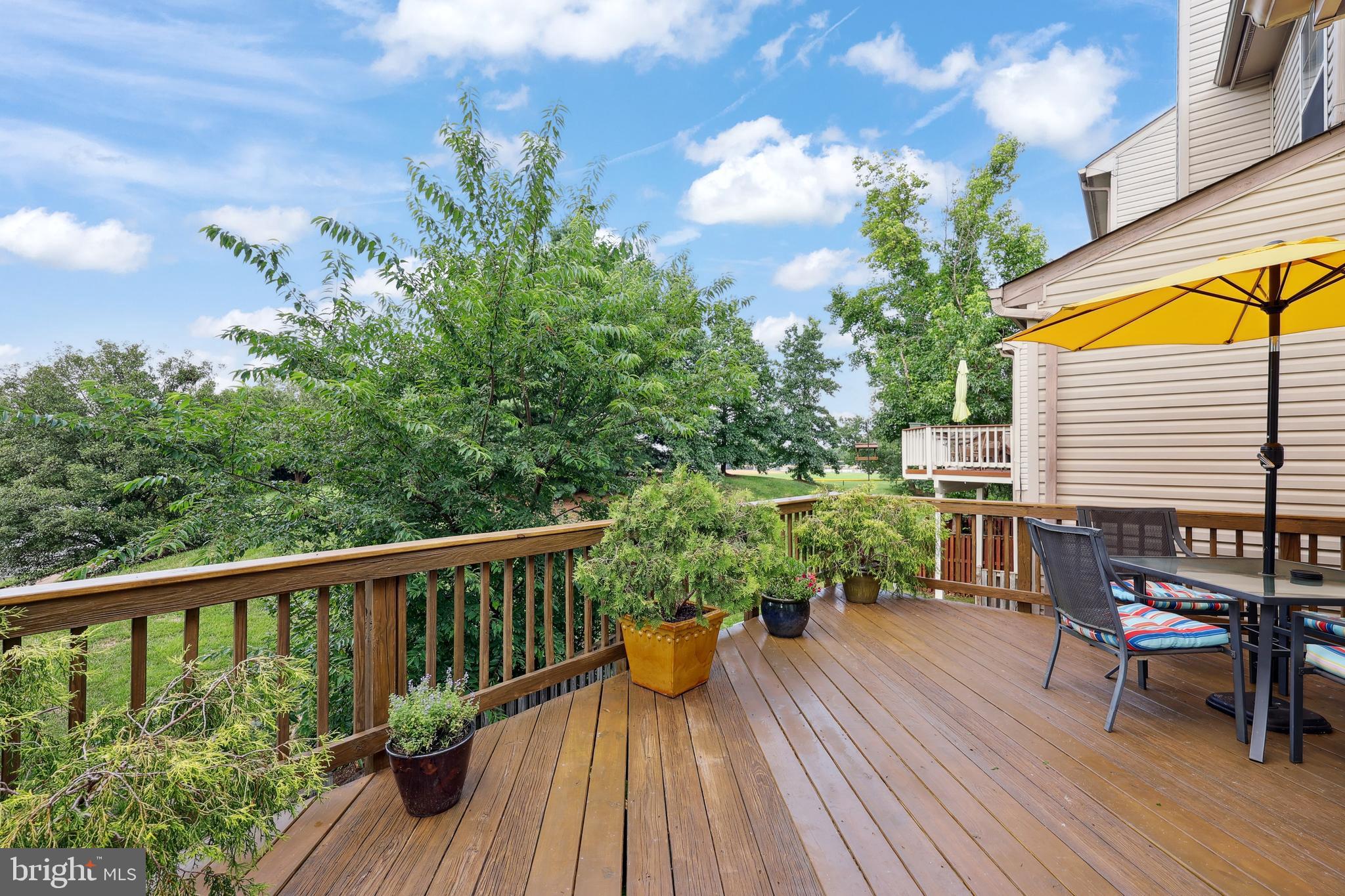 ASHBURN VILLAGE - Residential