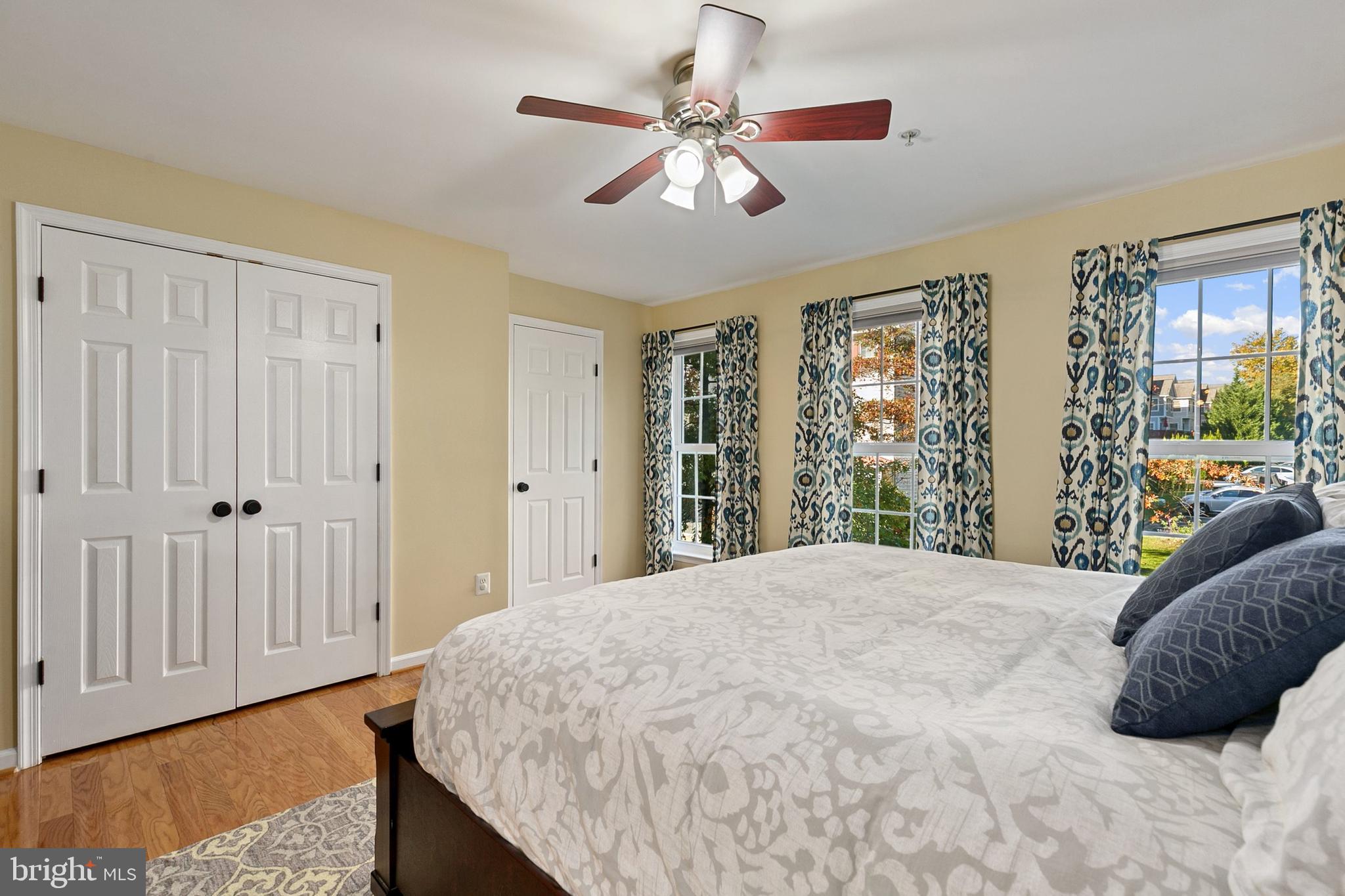 LAKELANDS - Residential