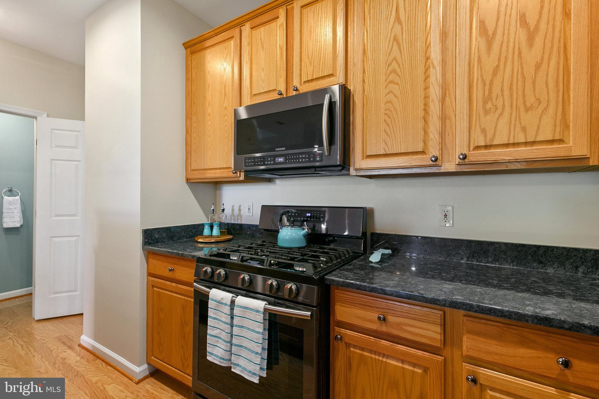 LAKELANDS - Residential