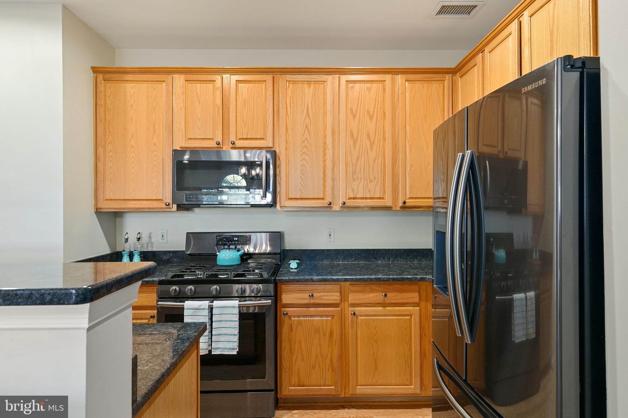 LAKELANDS - Residential