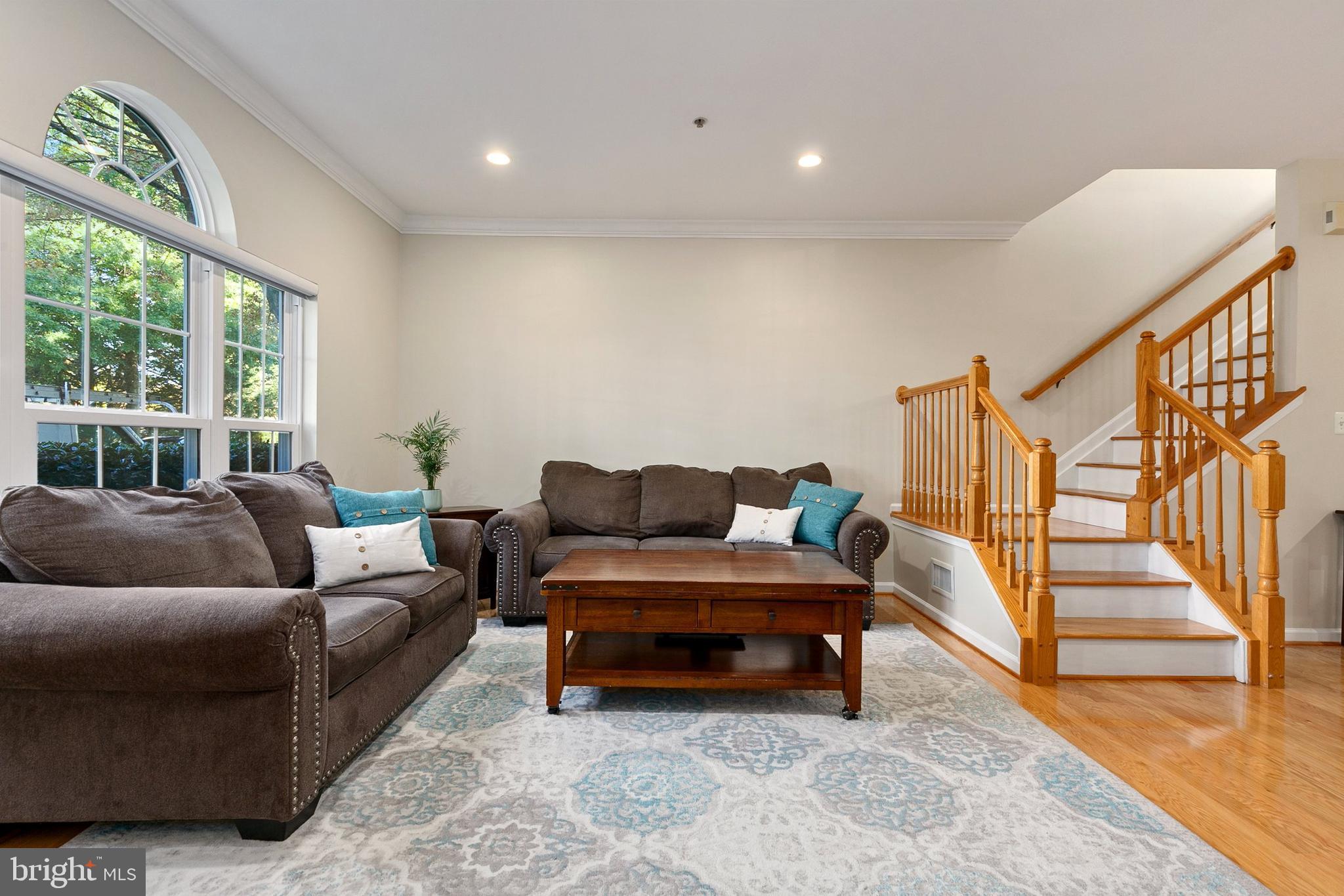 LAKELANDS - Residential