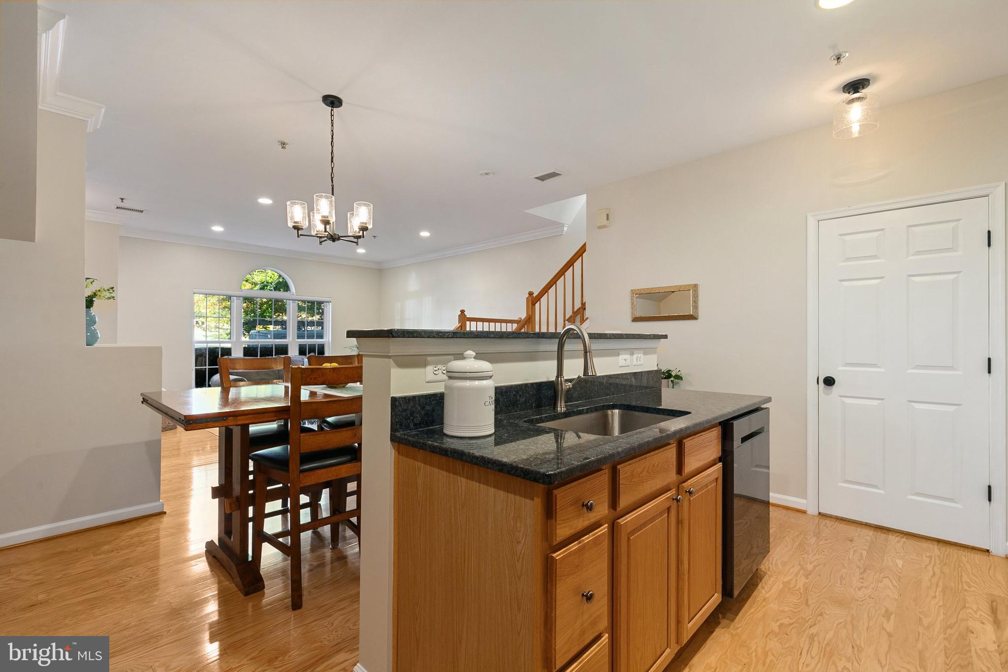 LAKELANDS - Residential