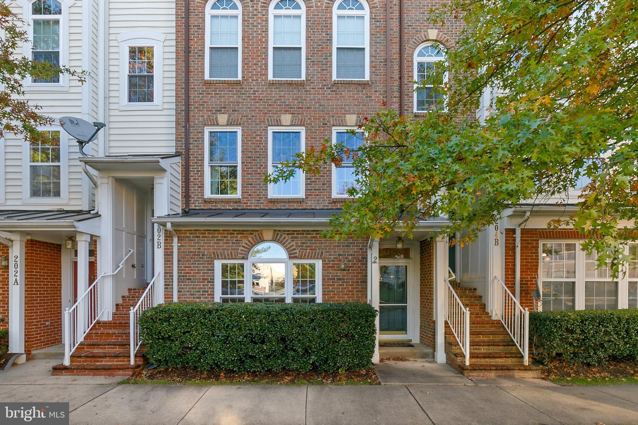 LAKELANDS - Residential