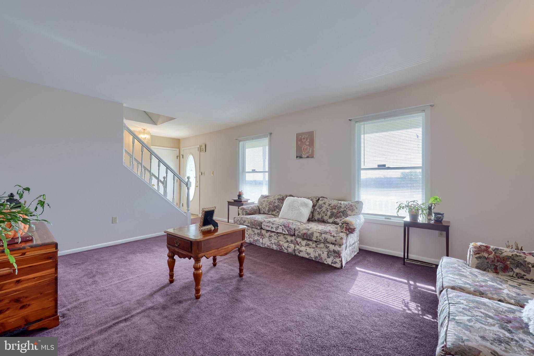 KENDALE HEIGHTS - Residential