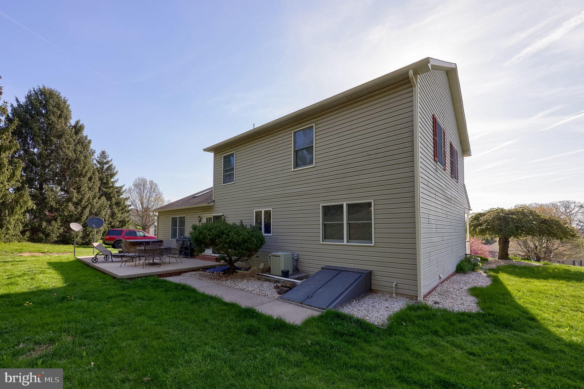 KENDALE HEIGHTS - Residential