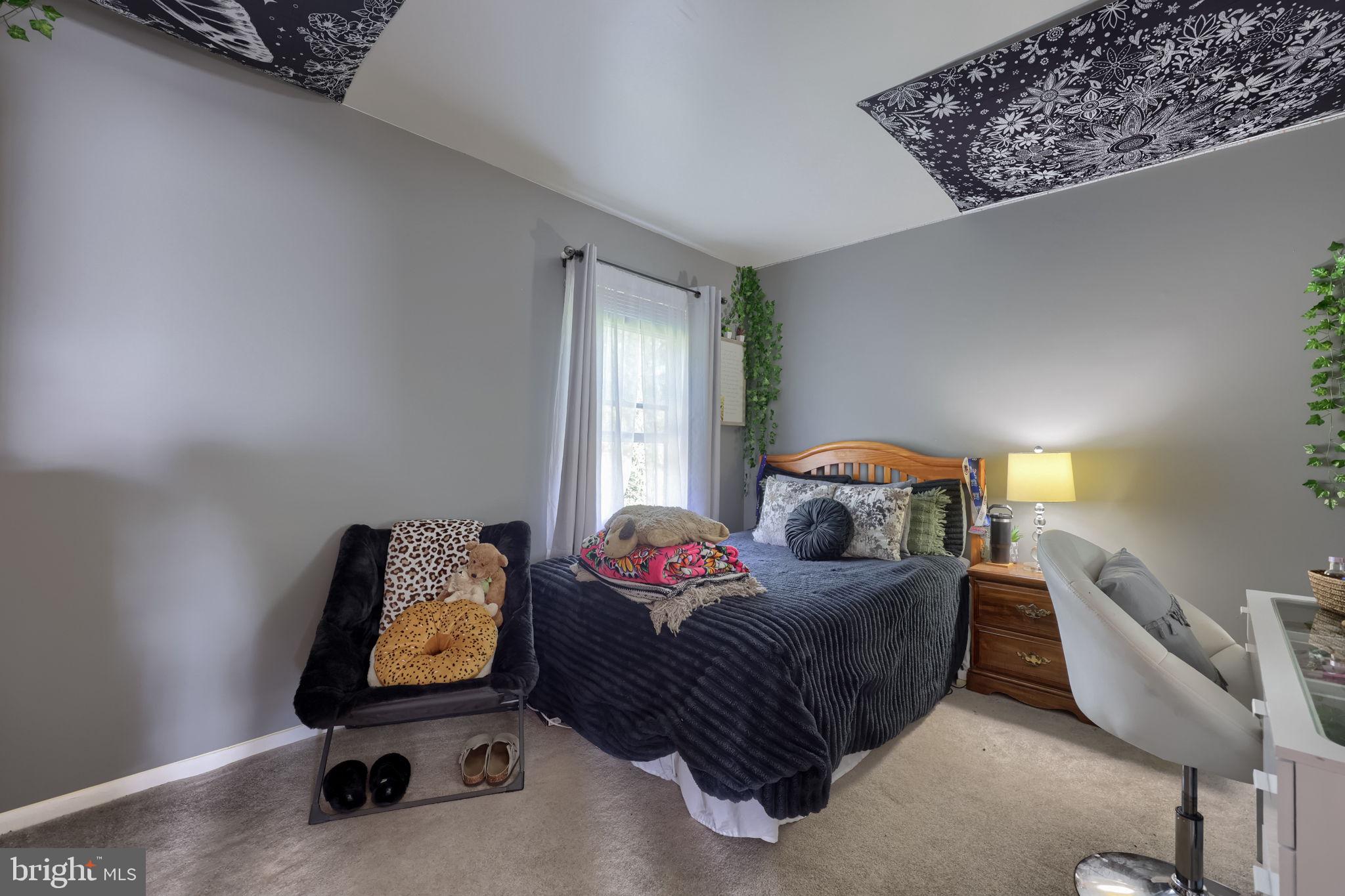 KENDALE HEIGHTS - Residential