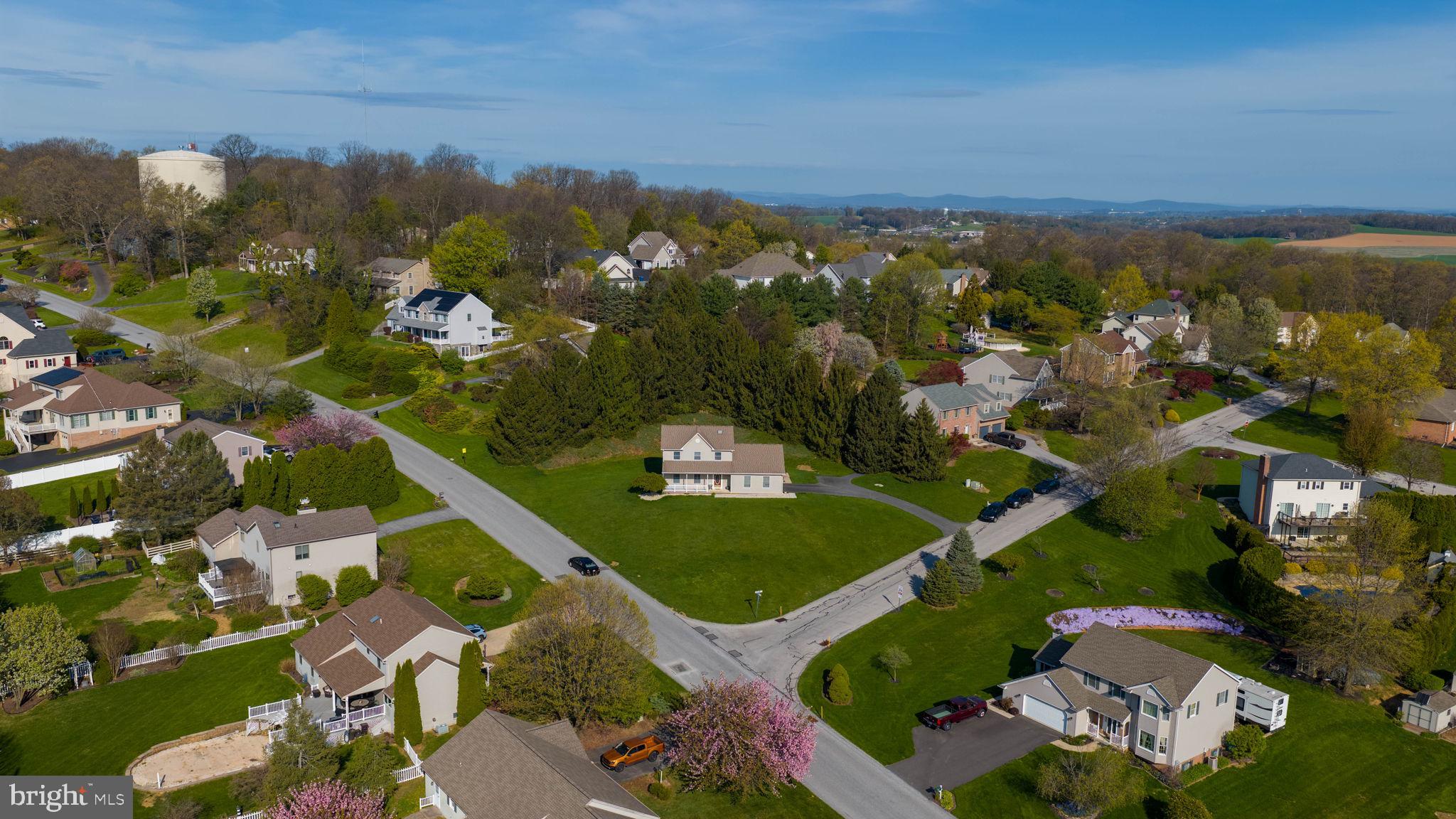 KENDALE HEIGHTS - Residential