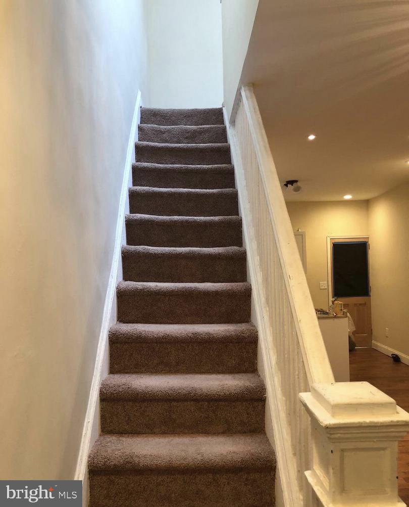 BOOTH-BOYD - Residential